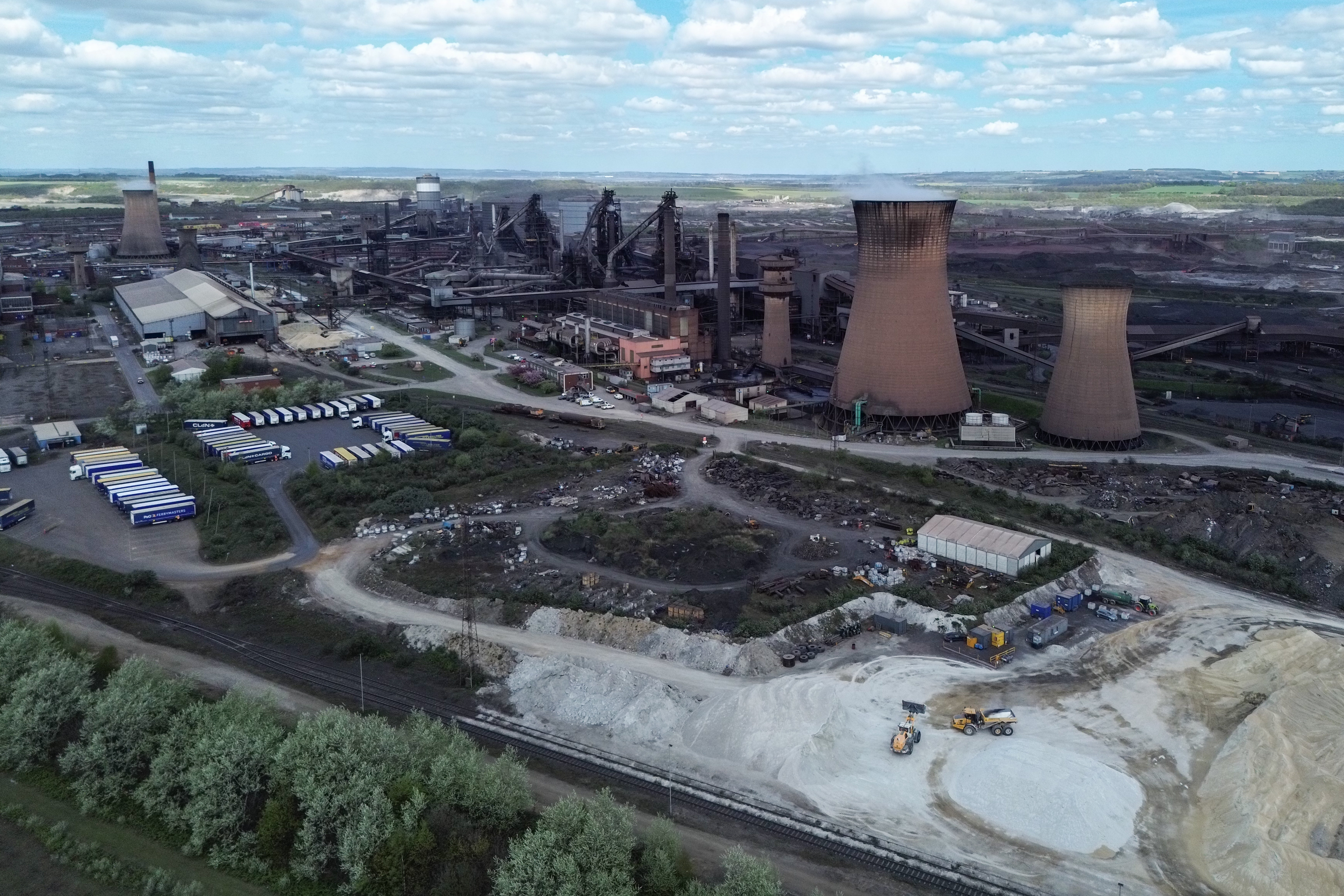 Blast furnaces at the Scunthorpe plant are at risk of shutting down if sufficient materials do not arrive within days.