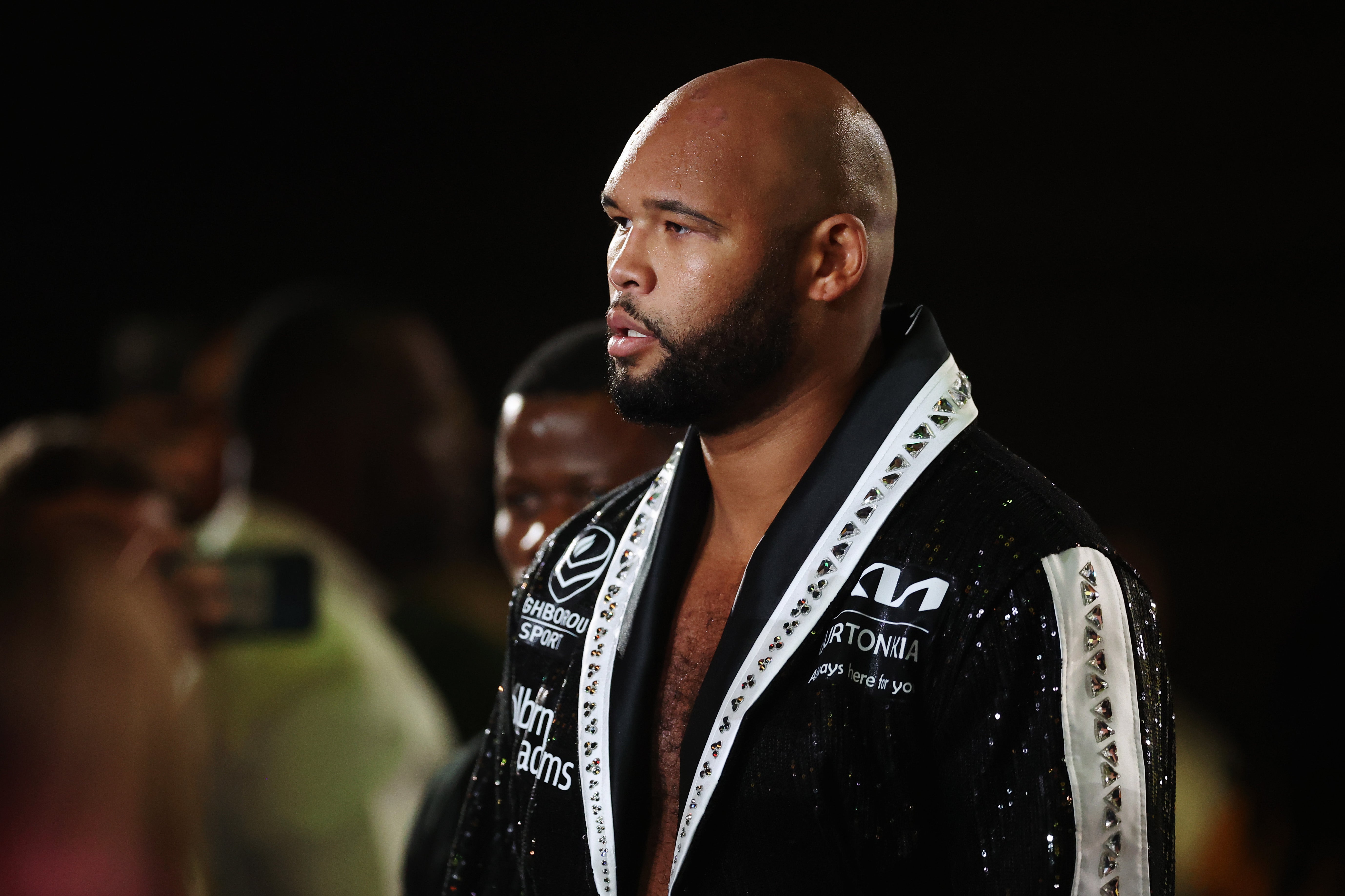 Heavyweight Frazer Clarke will continue his pursuit of the British title against Jeamie TKV