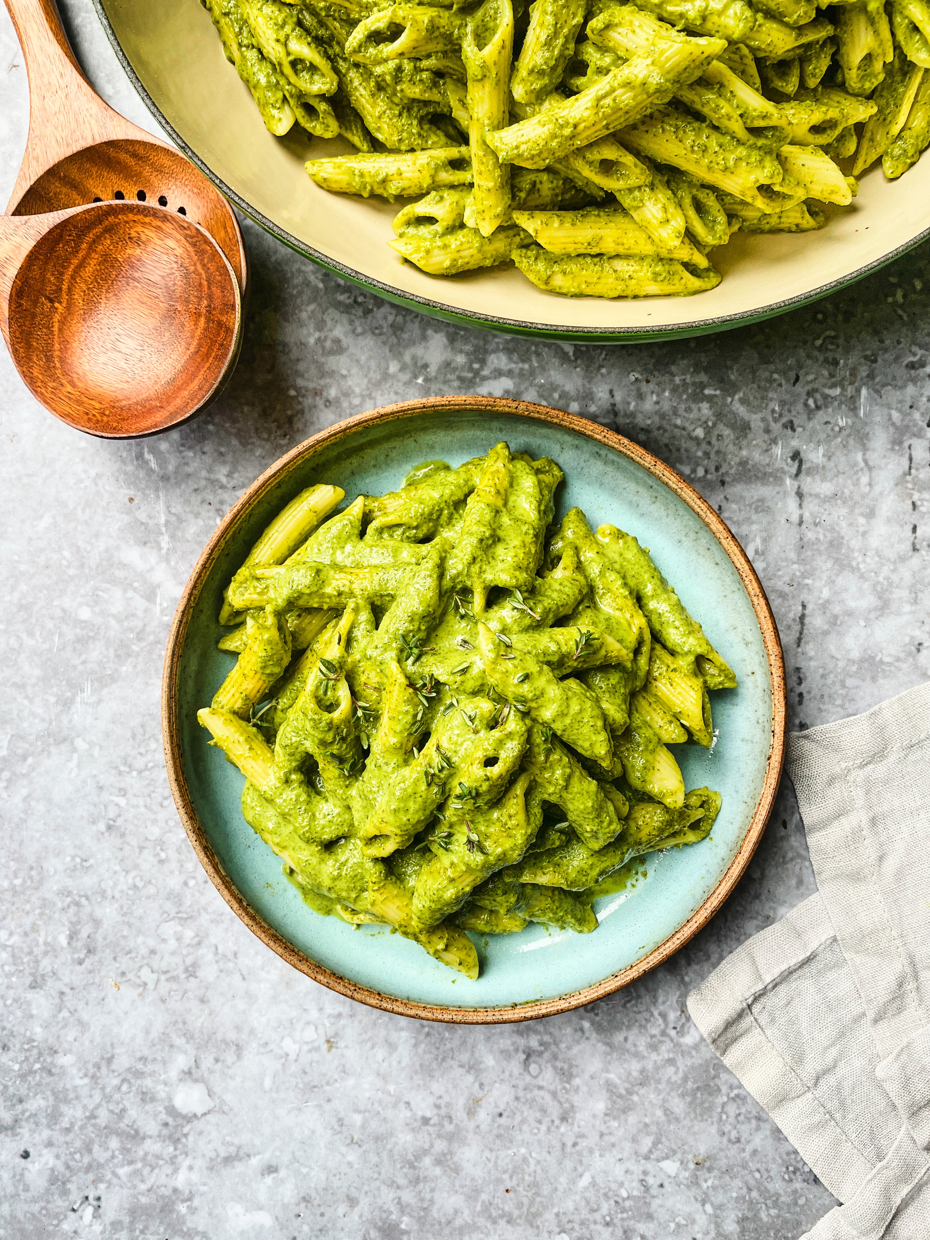 A pasta sauce so green and creamy, it feels like cheating (in a good way)