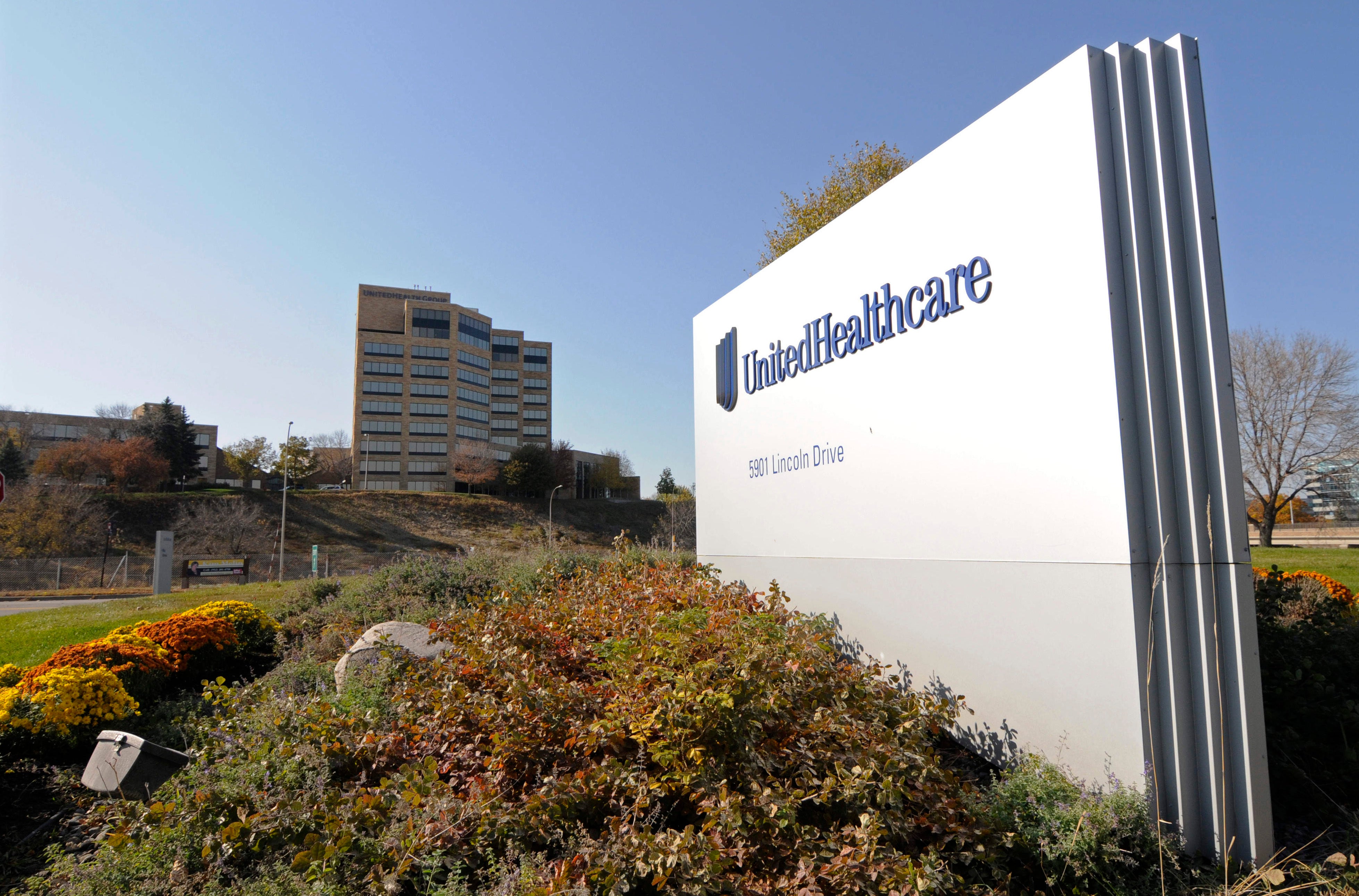 United Healthcare’s headquarters in Minnetonka, where police reported an intruder Monday morning. They confirmed a person is now in police custody.