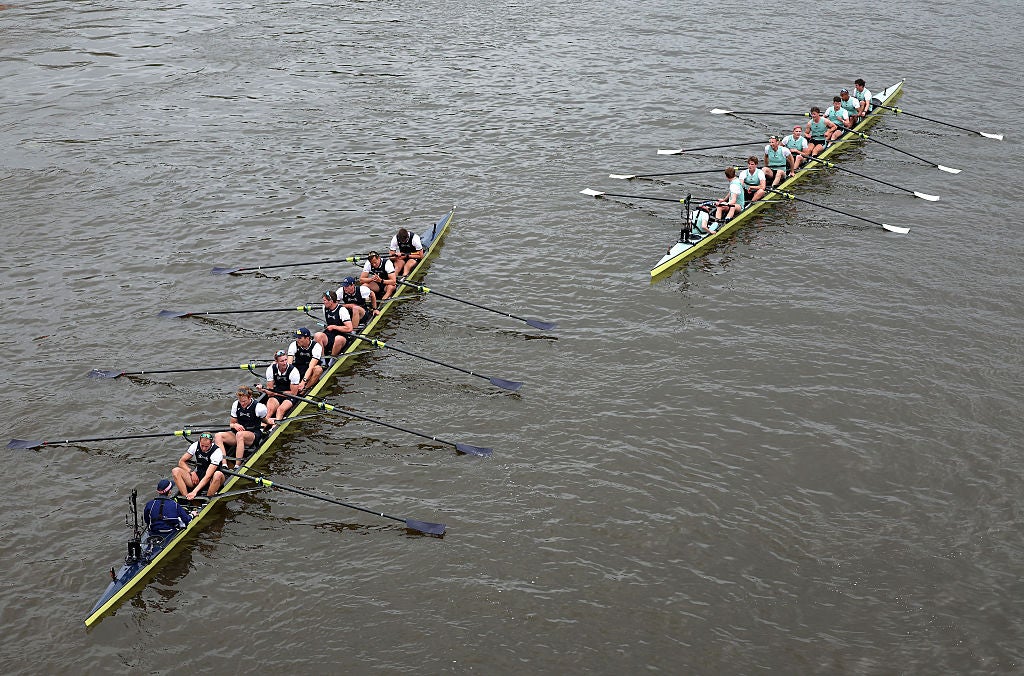 The Boat Race was marred by concerns over water pollution in the Thames