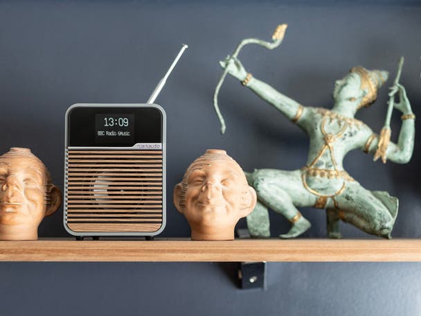 Testing the Ruark R2 DAB radio