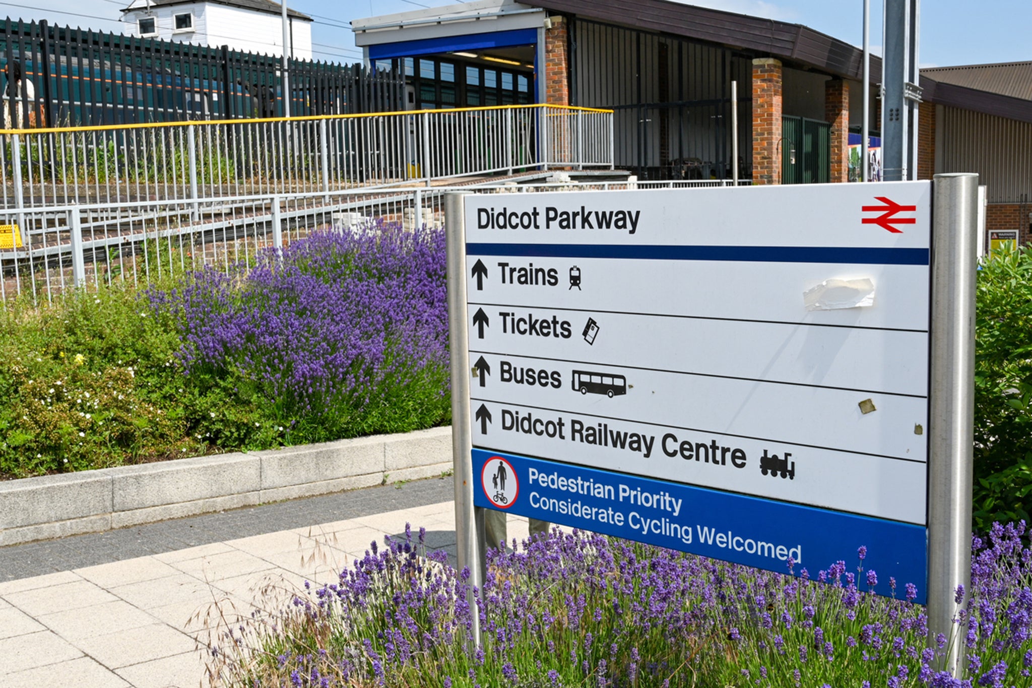 Clued-up London-bound rush hour travellers will go for the ‘Didcot dodge’