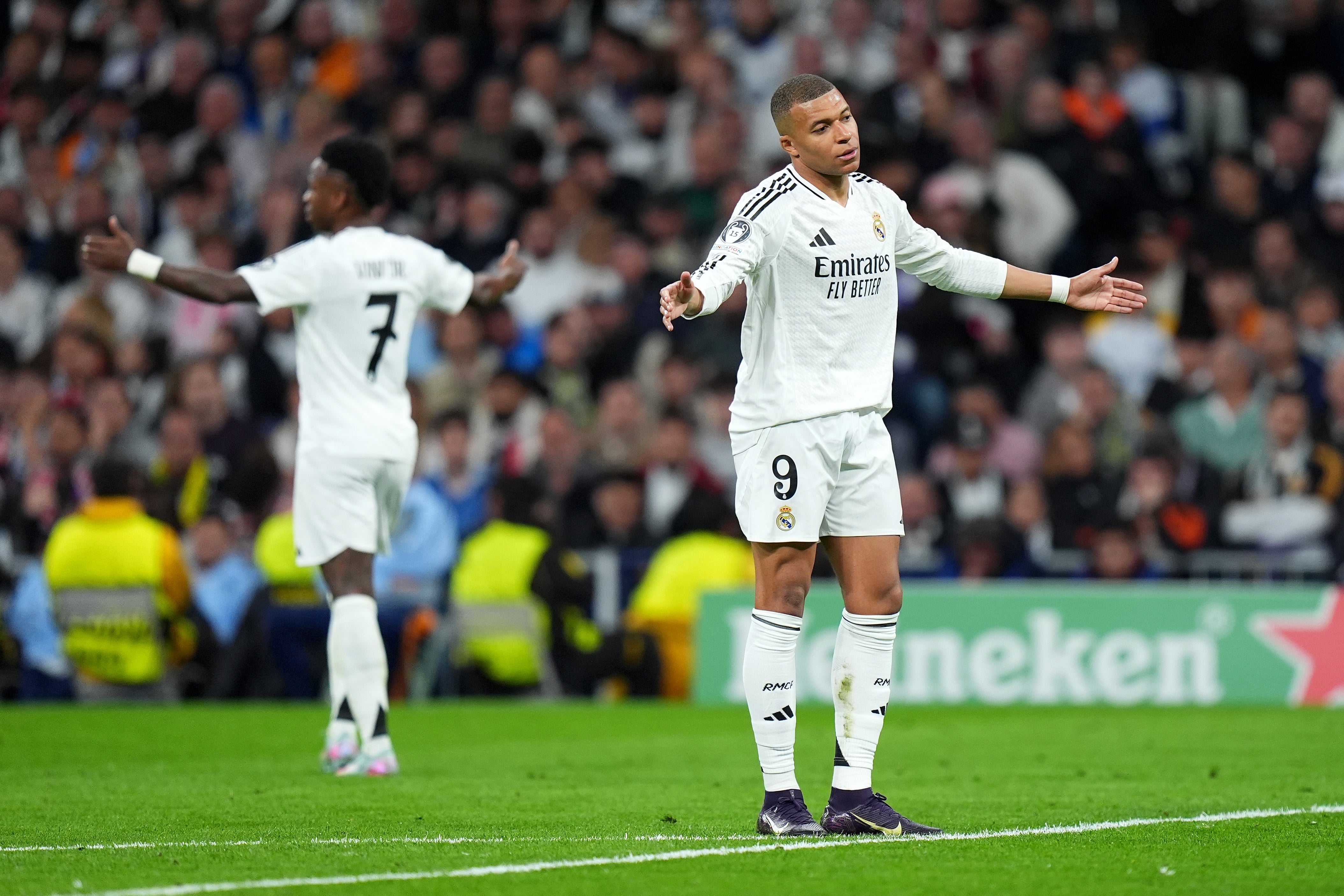 Real Madrid sabotaged a winning team and now history is repeating itself