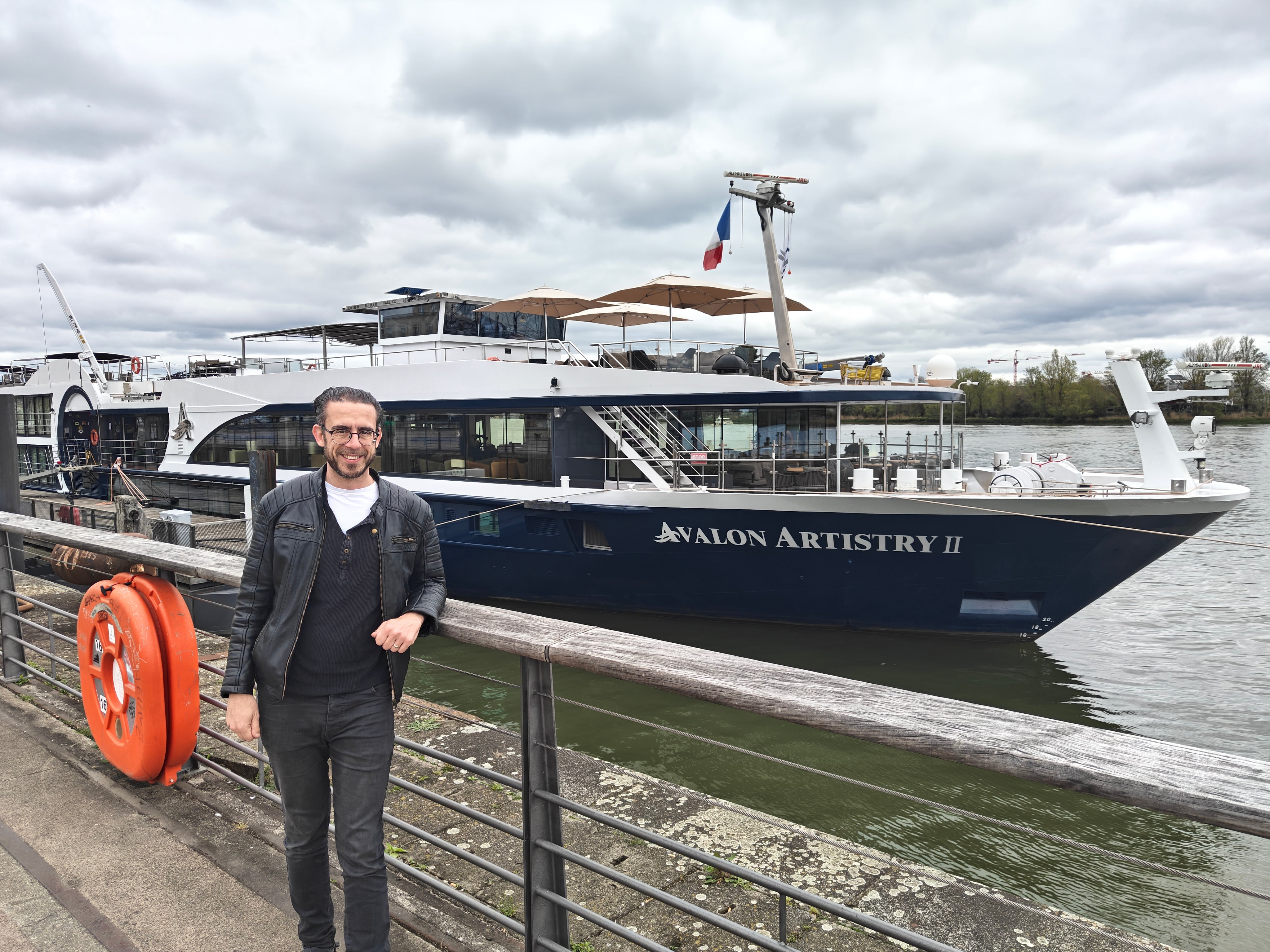 Marc Shoffman beside Avalon Artistry II