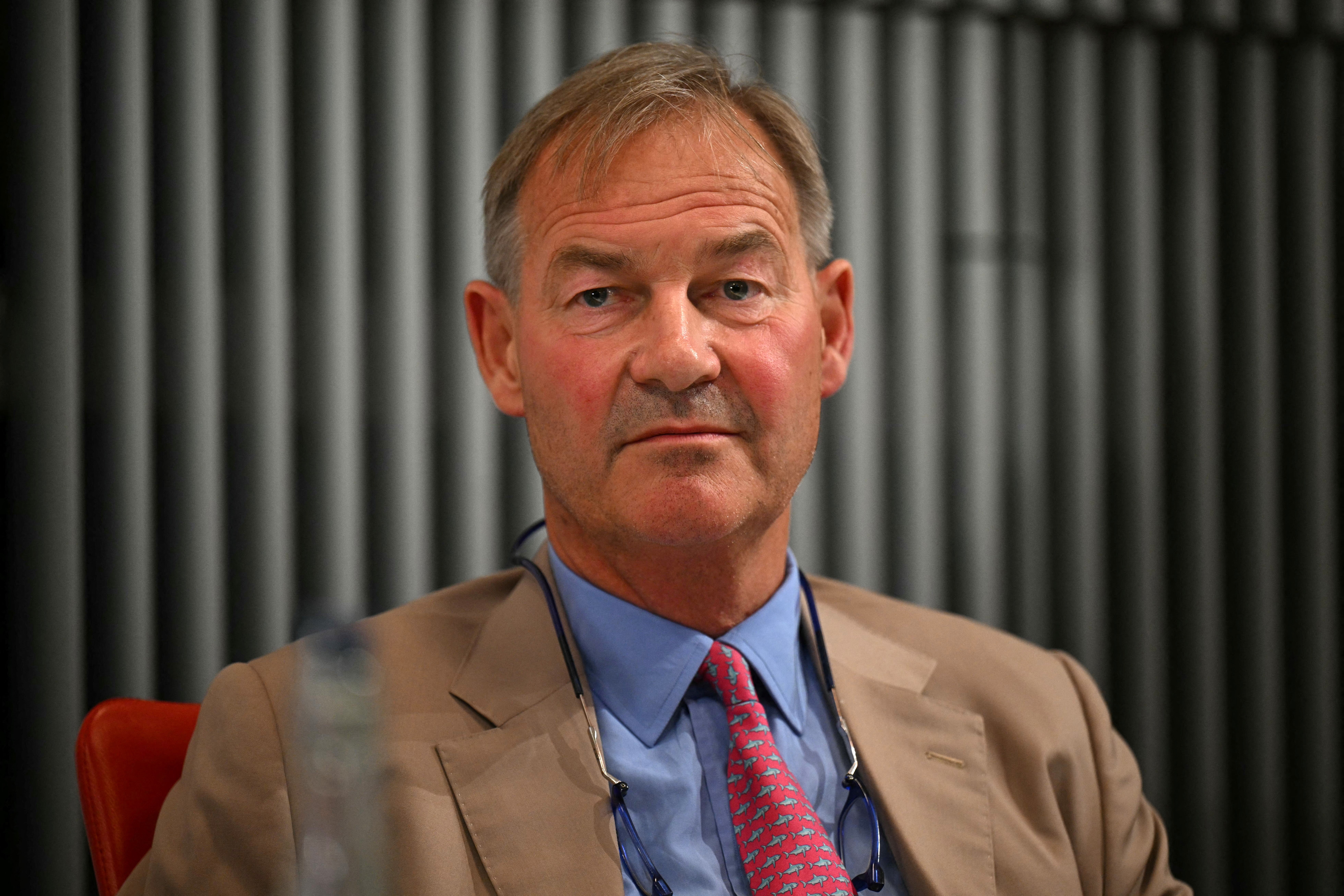 Rupert Lowe is in a dispute with Farage