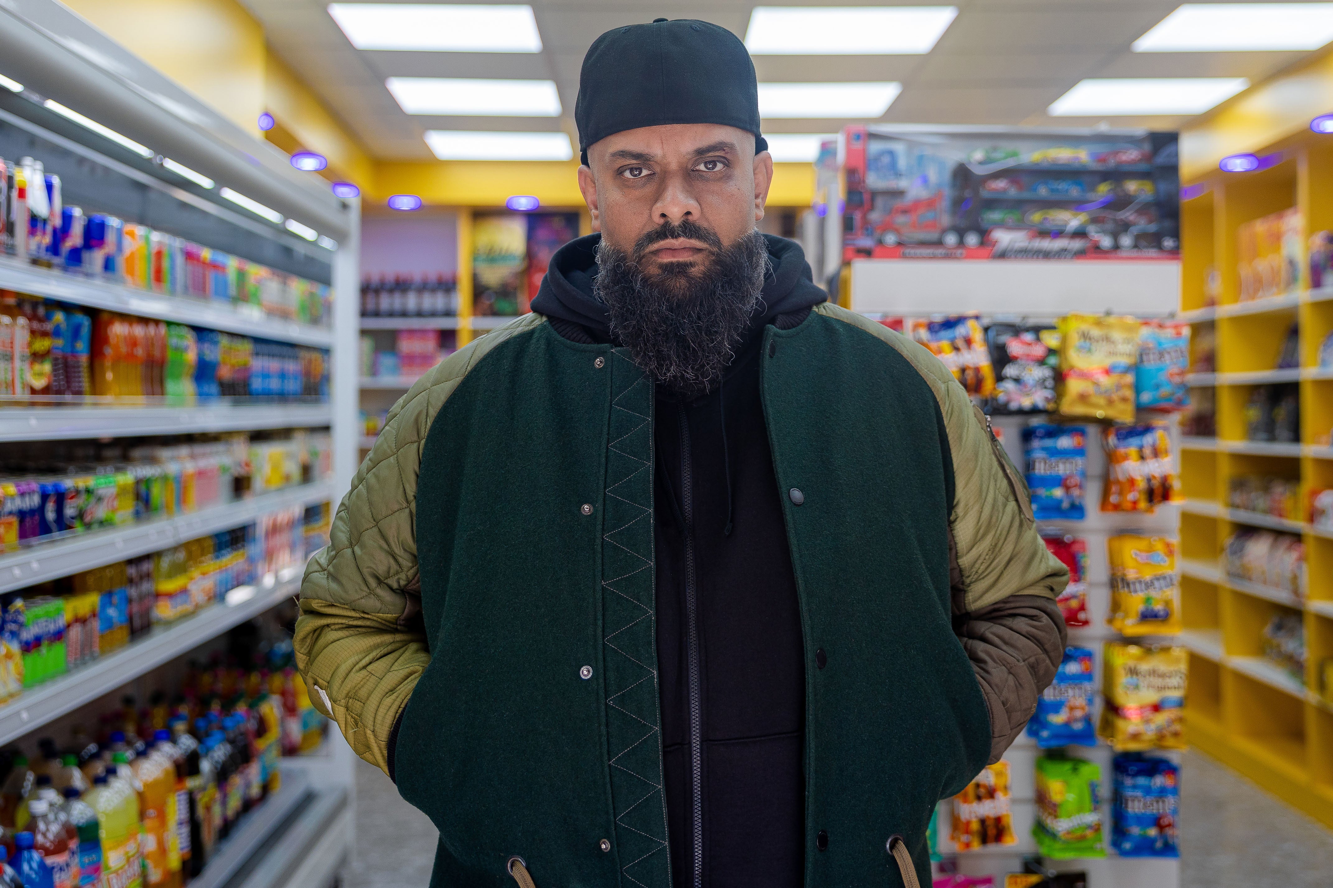 Guz Khan in Man Like Mobeen
