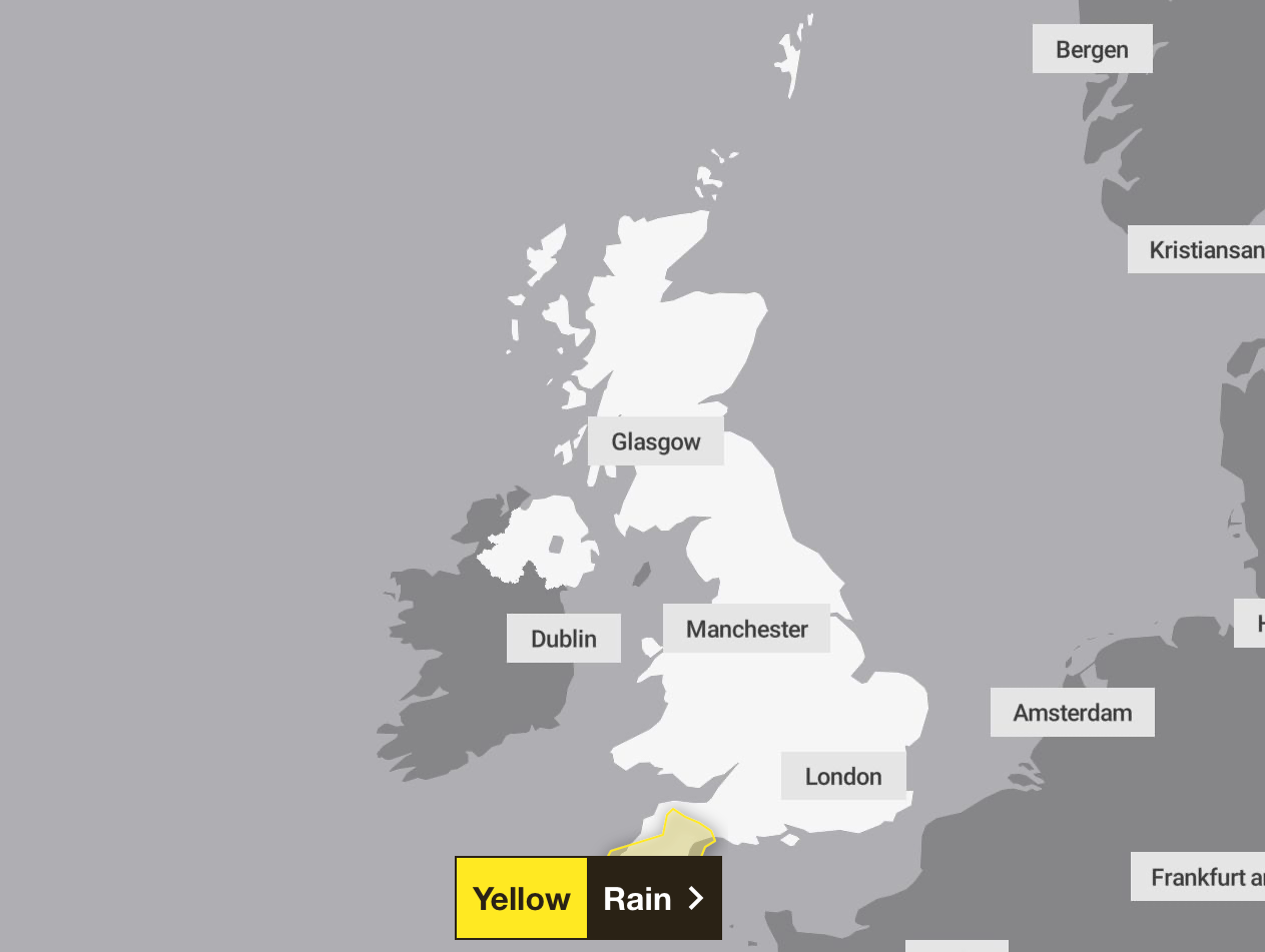 The warning will come into effect at 6pm on Friday and remain in place until 9am on Saturday