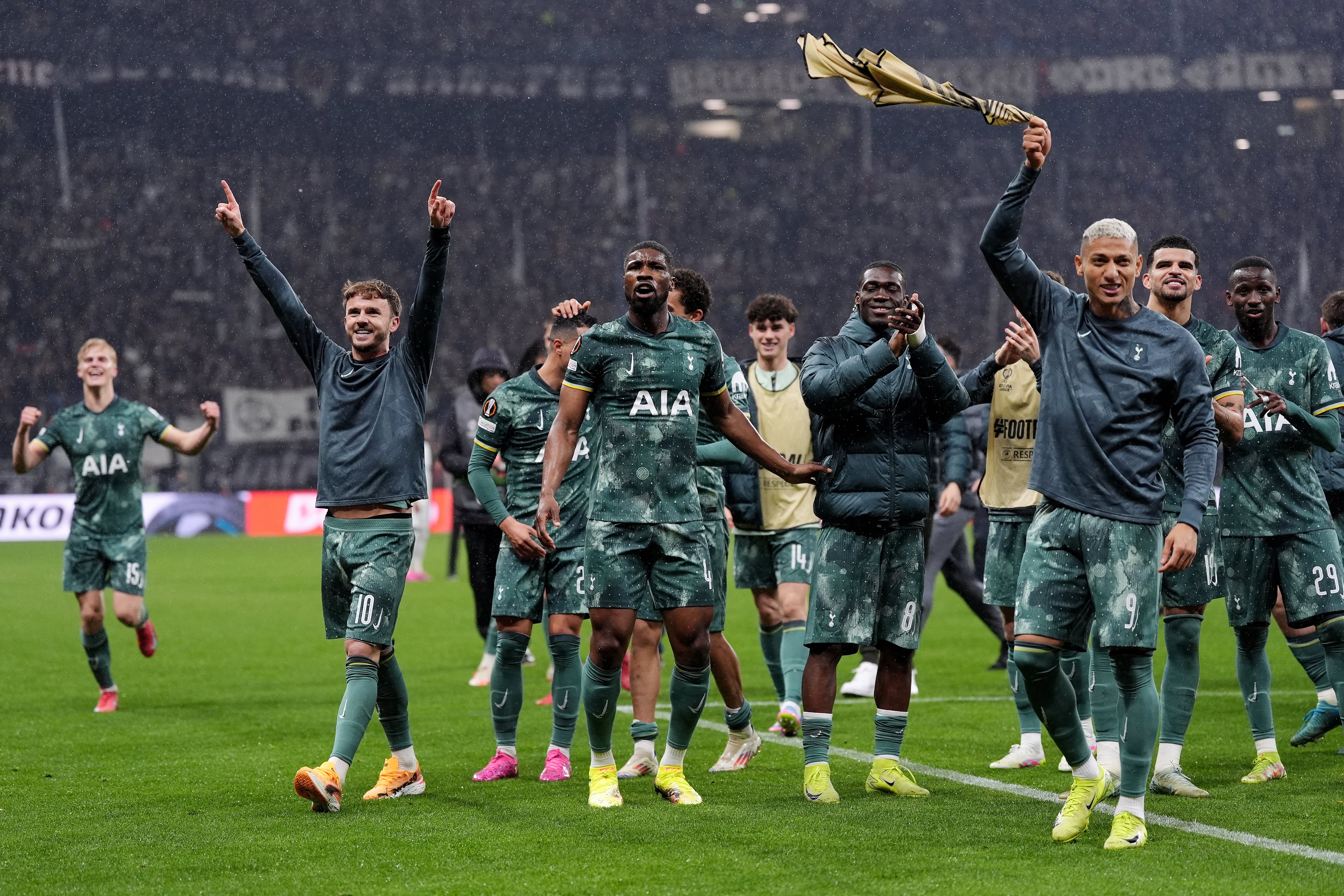 Tottenham players celebrate their victory (Bradley Collyer/PA)