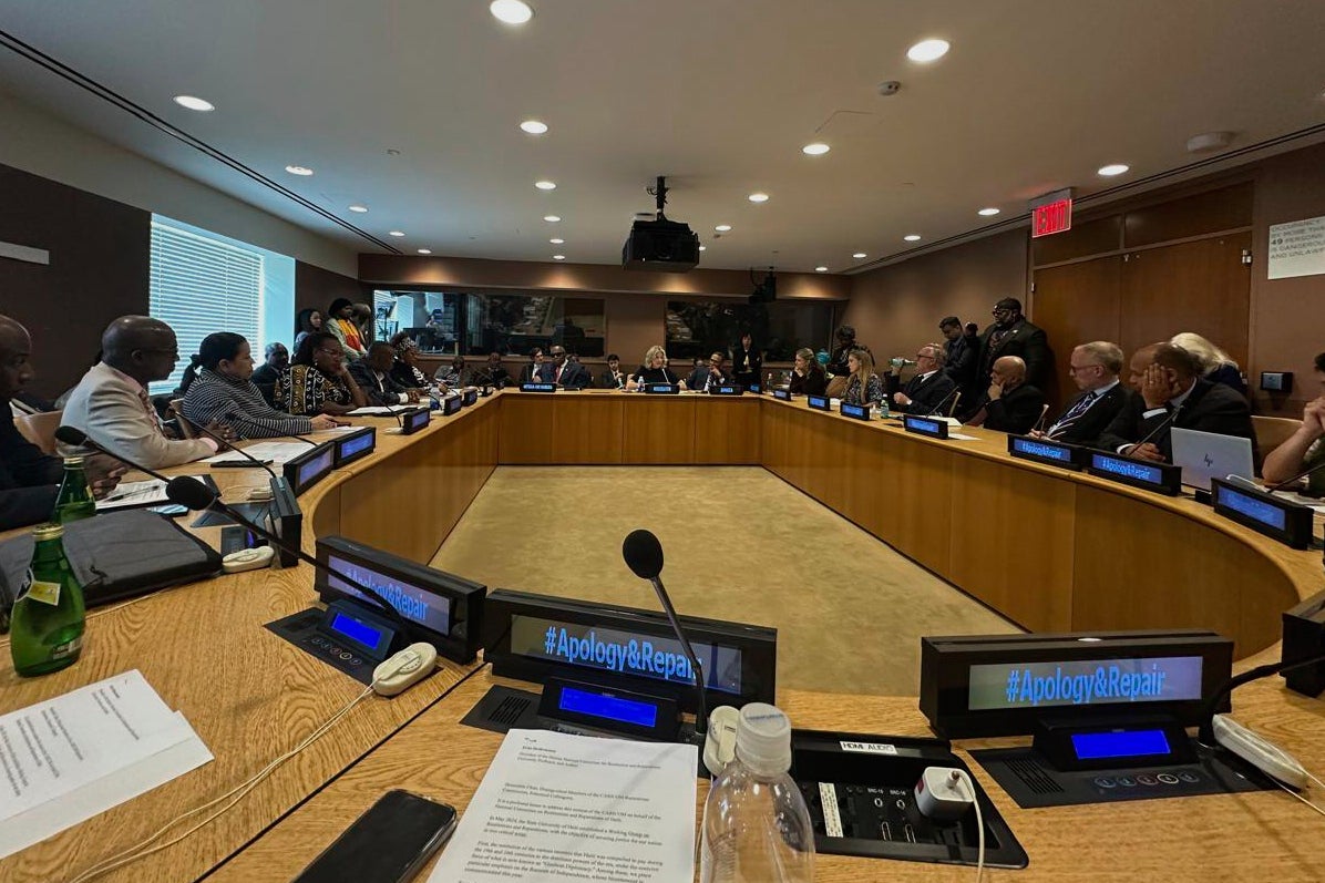 Descendants of slave owners and slaves in former British colonies attend a meeting at U.N. headquarters moderated by Laura Trevelyan