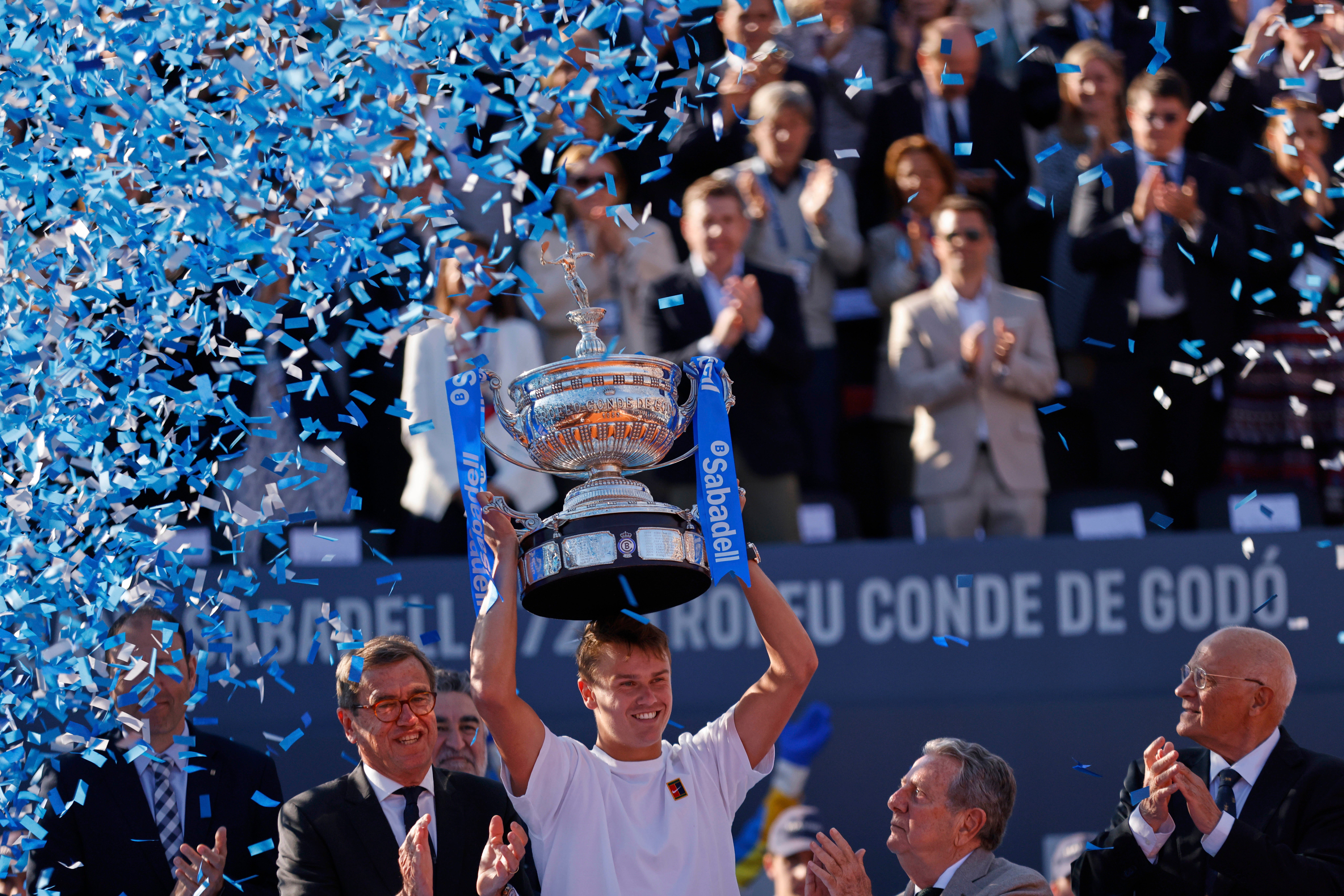Holger Rune won a fifth ATP Tour title