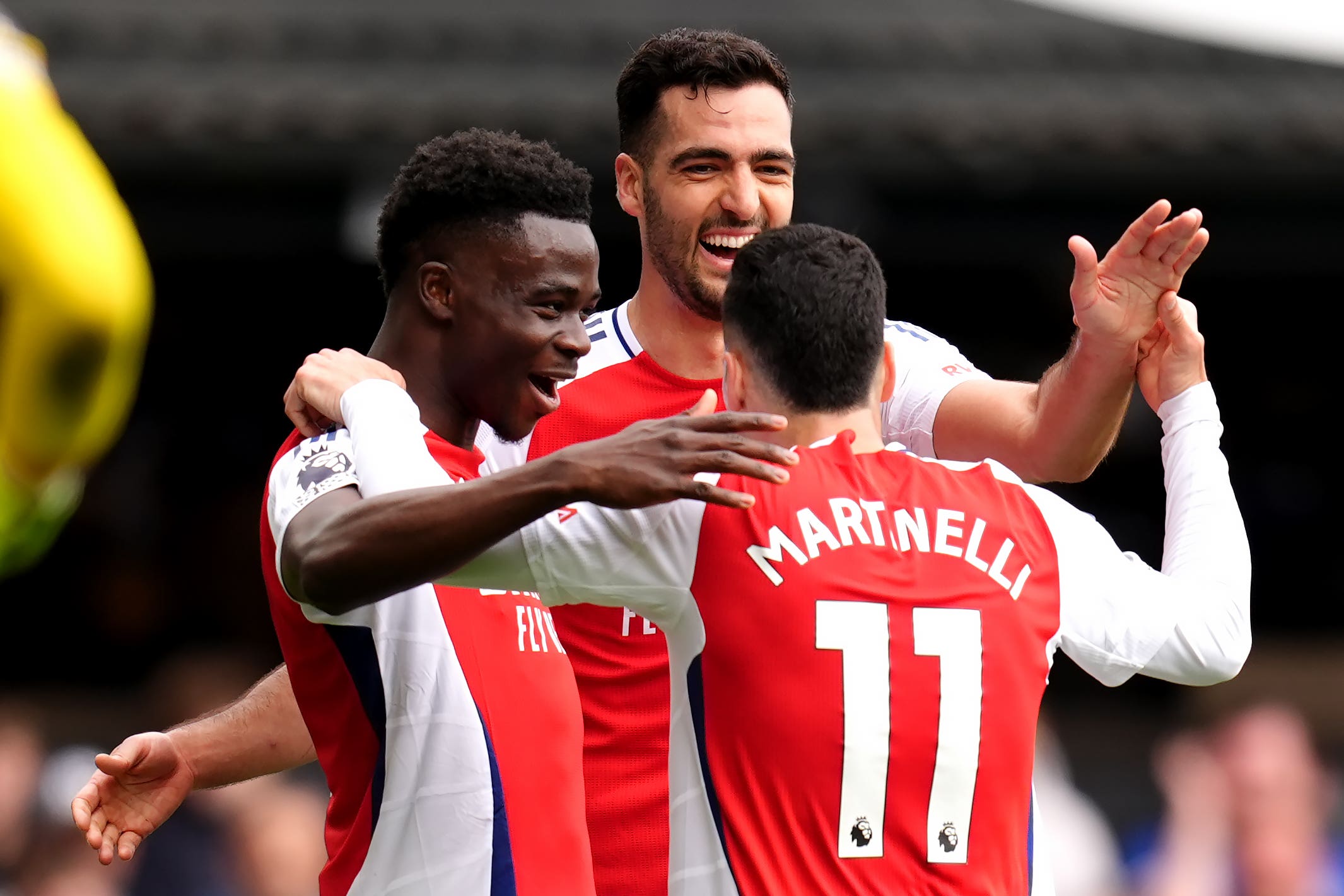 Arsenal delay Liverpool’s title party to leave Ipswich on the brink of relegation