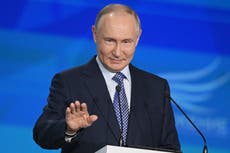 Russian attacks during Easter ceasefire declared by Putin killed 3 in Ukraine's Kherson region