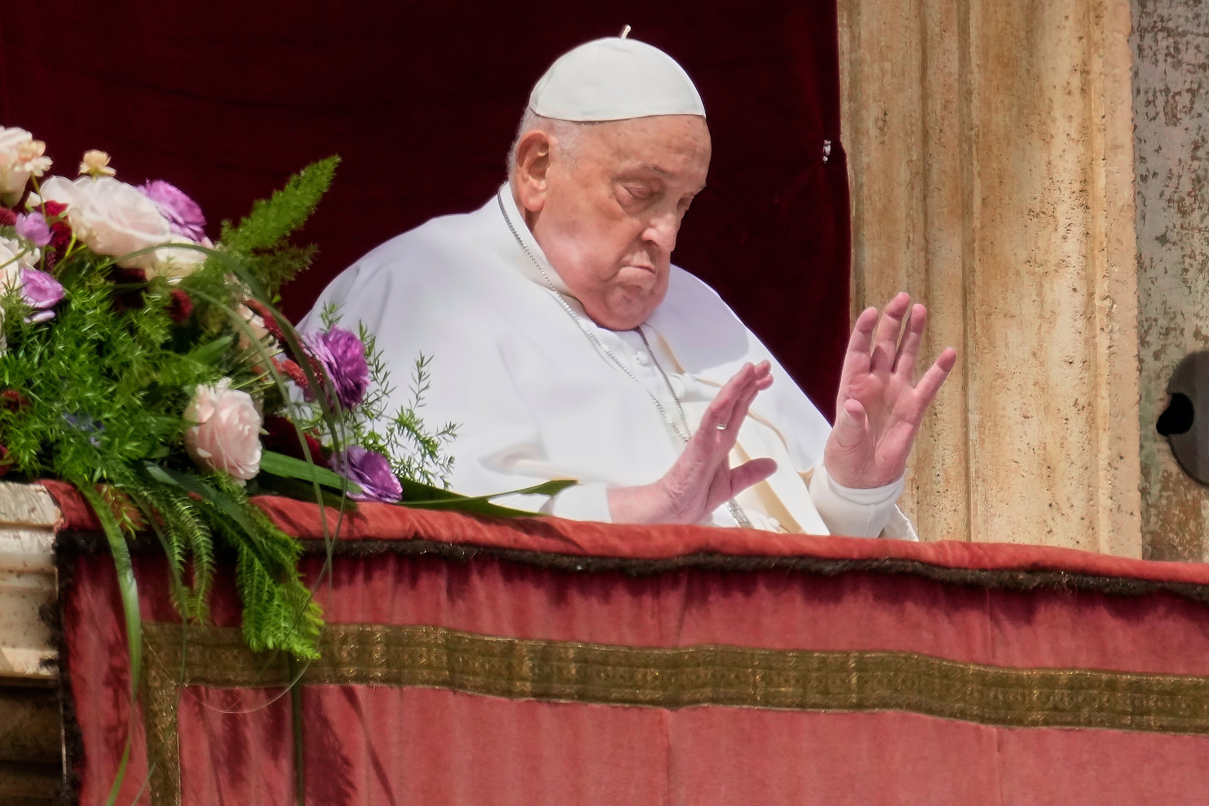 The pontiff pictured at his final Easter Sunday message
