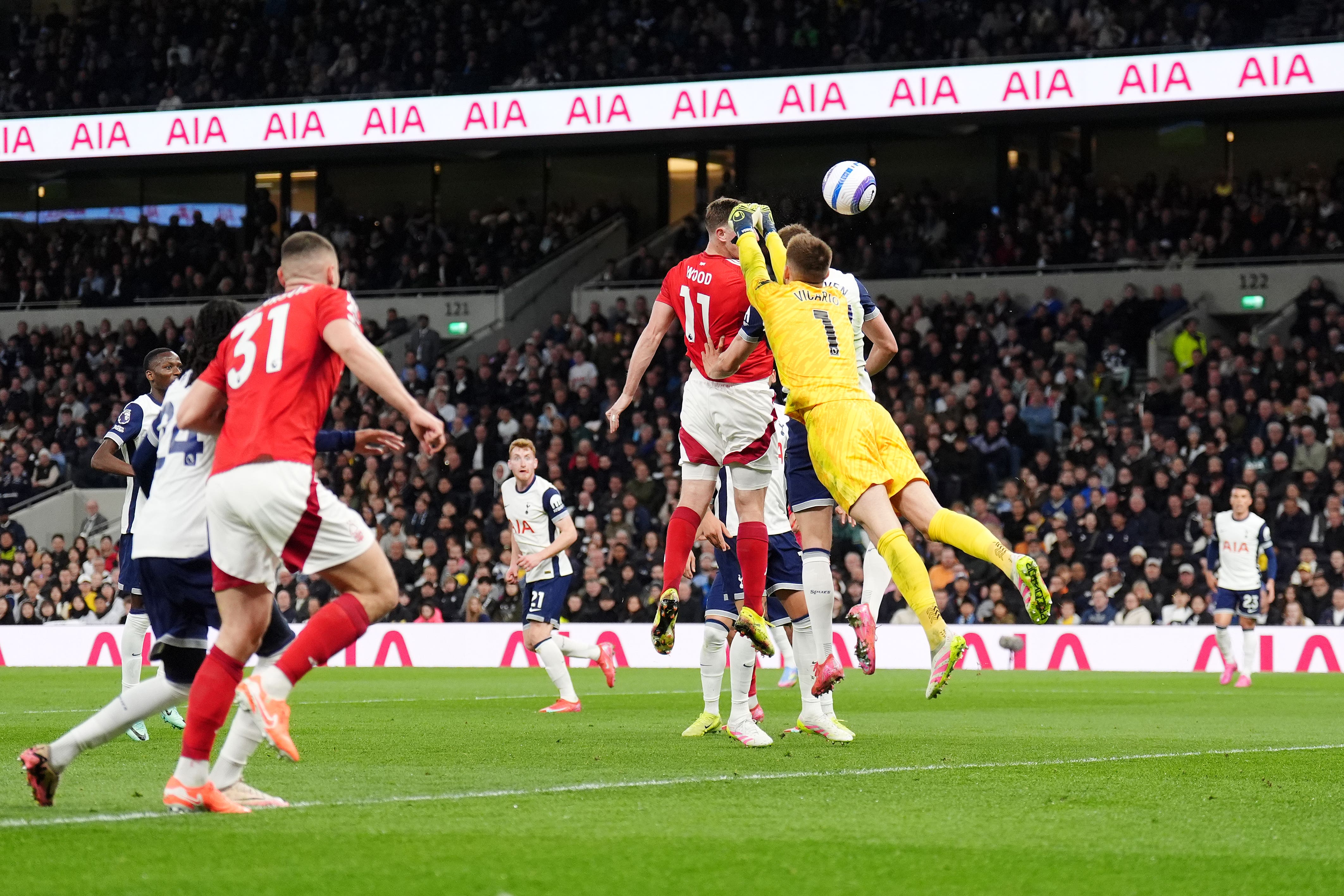 Nottingham Forest soar back into third with win at wasteful Tottenham