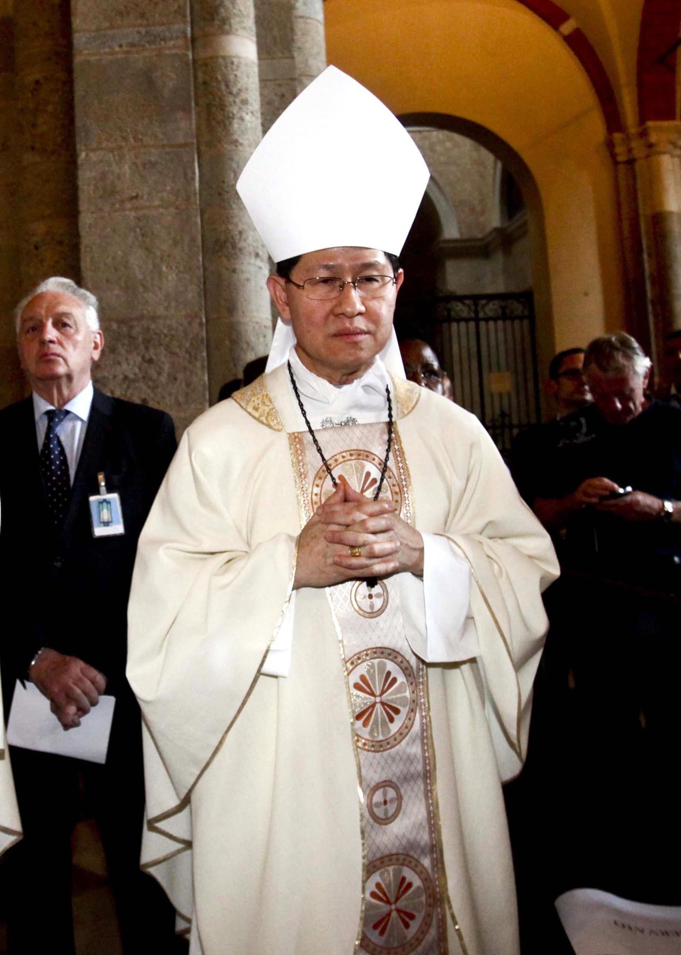 Luis Antonio Tagle at a mass in the church of Saint Ambrogio