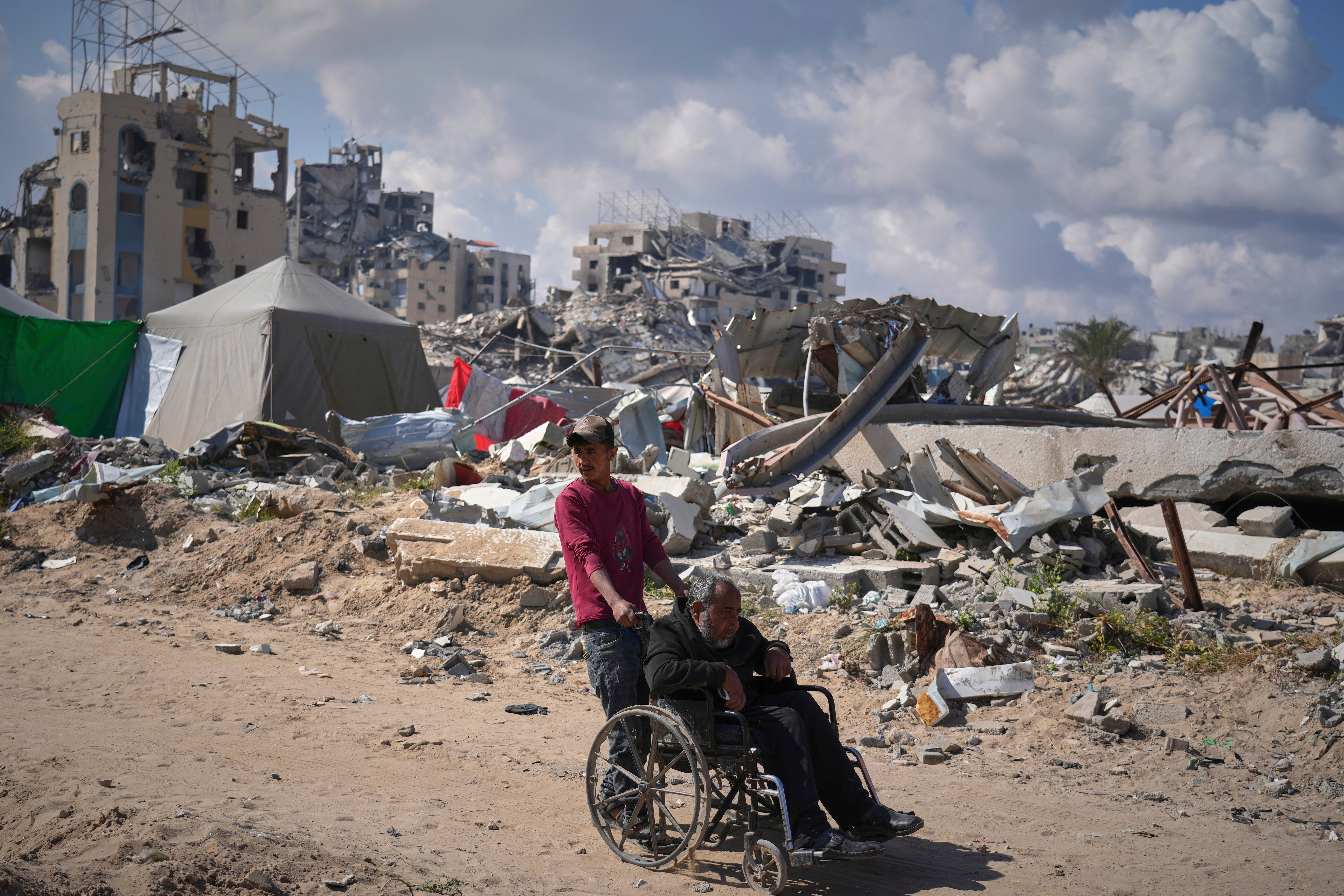 Mideast Wars Gaza Kidney Dialysis