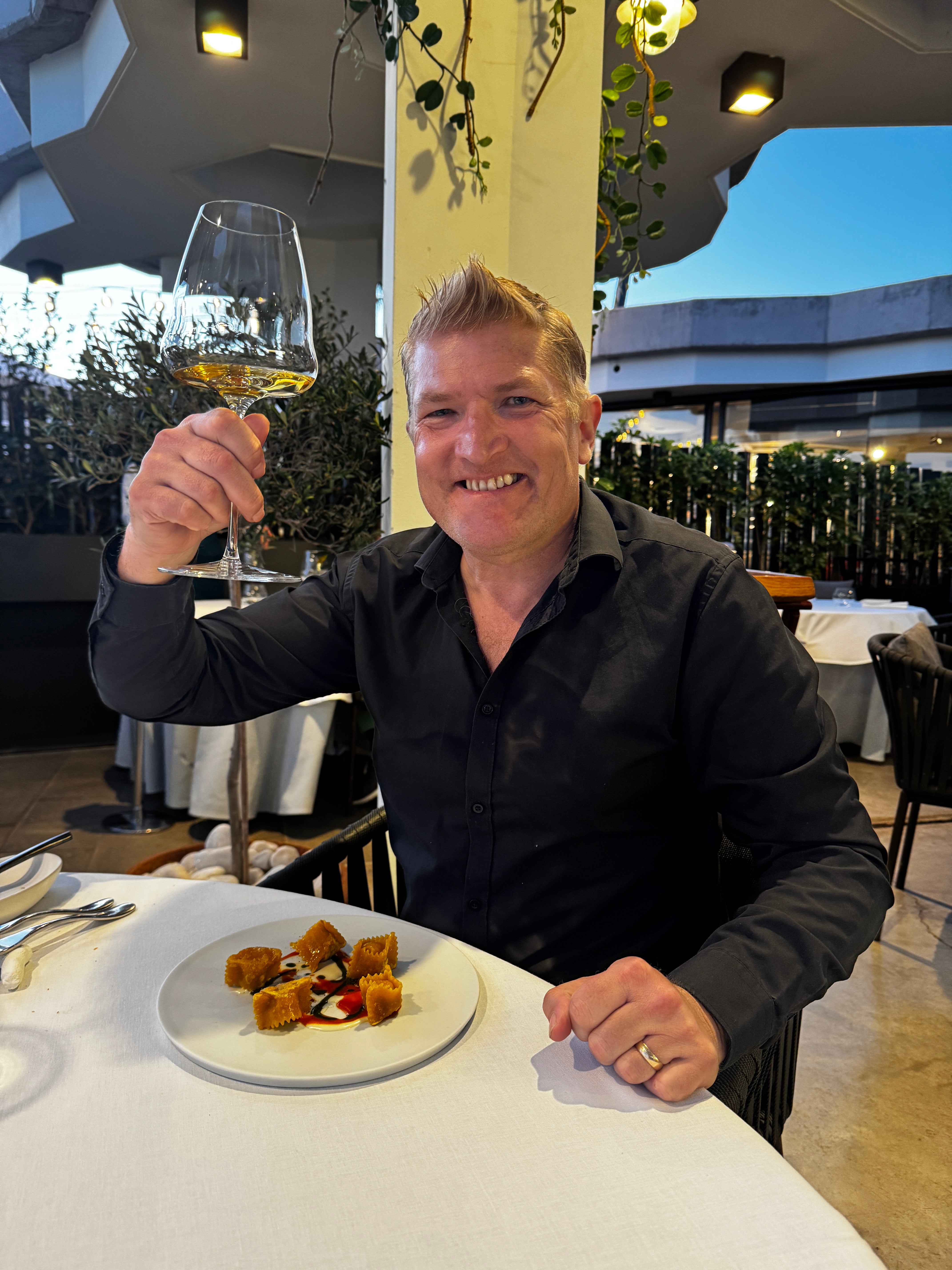Writer Robin McKelvie dining at Il Bocconcino restaurant at Royal Hideaway Corales Resort in Tenerife