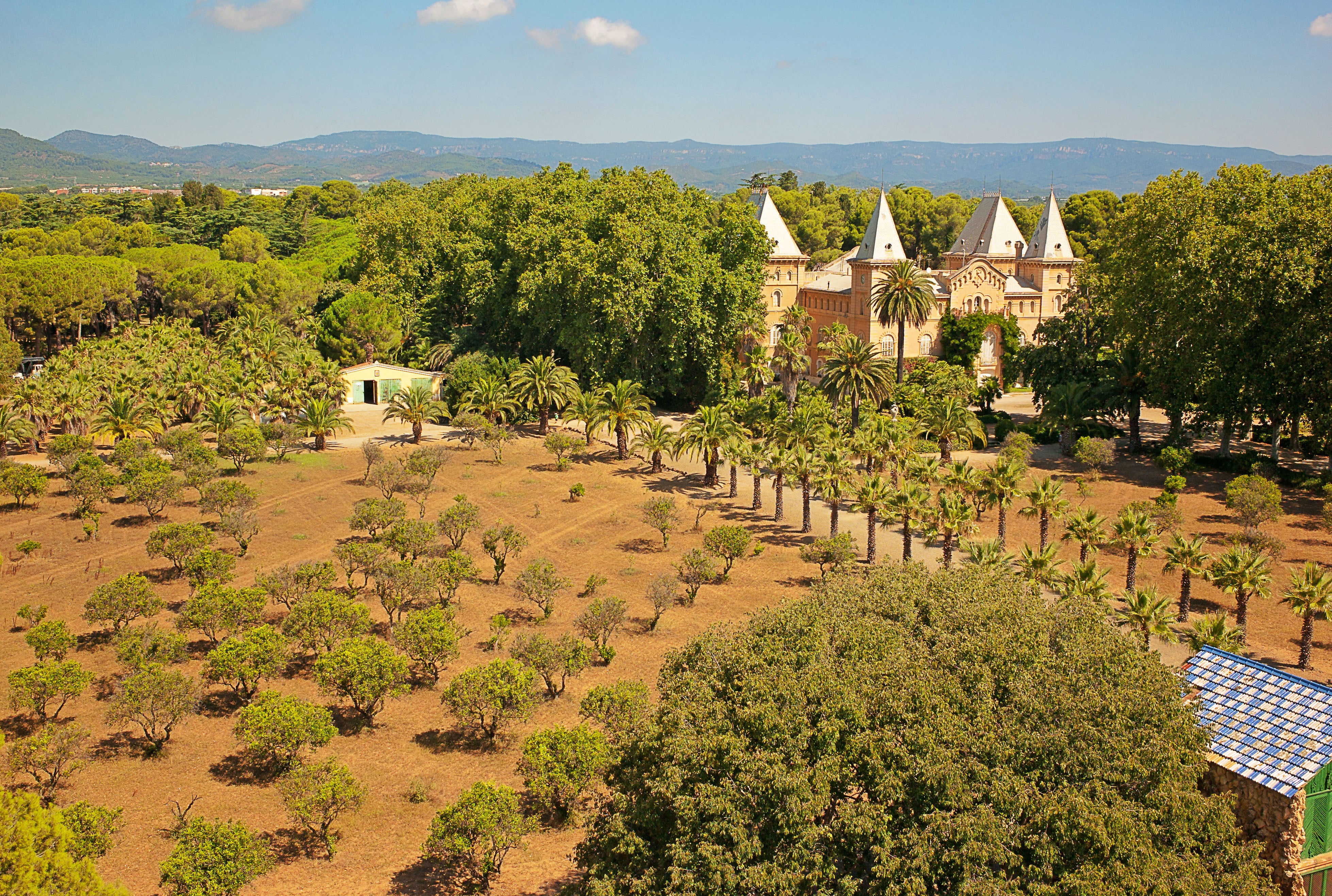 Enjoy strolling through a beautiful botanical paradise at the scenic Parc Samà in Cambrils
