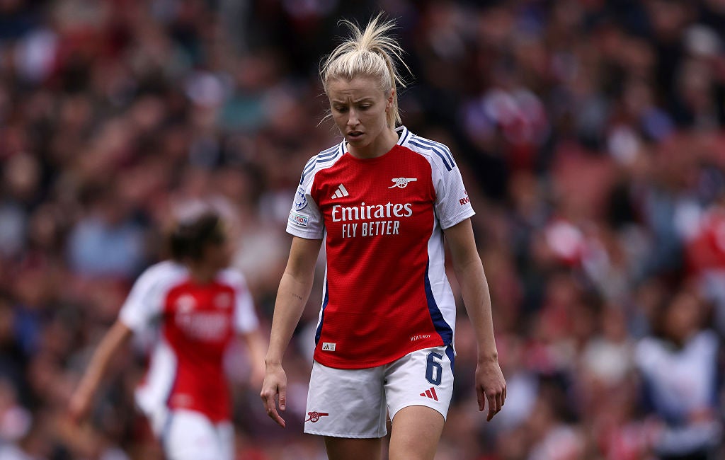 Arsenal will have to come from behind in France