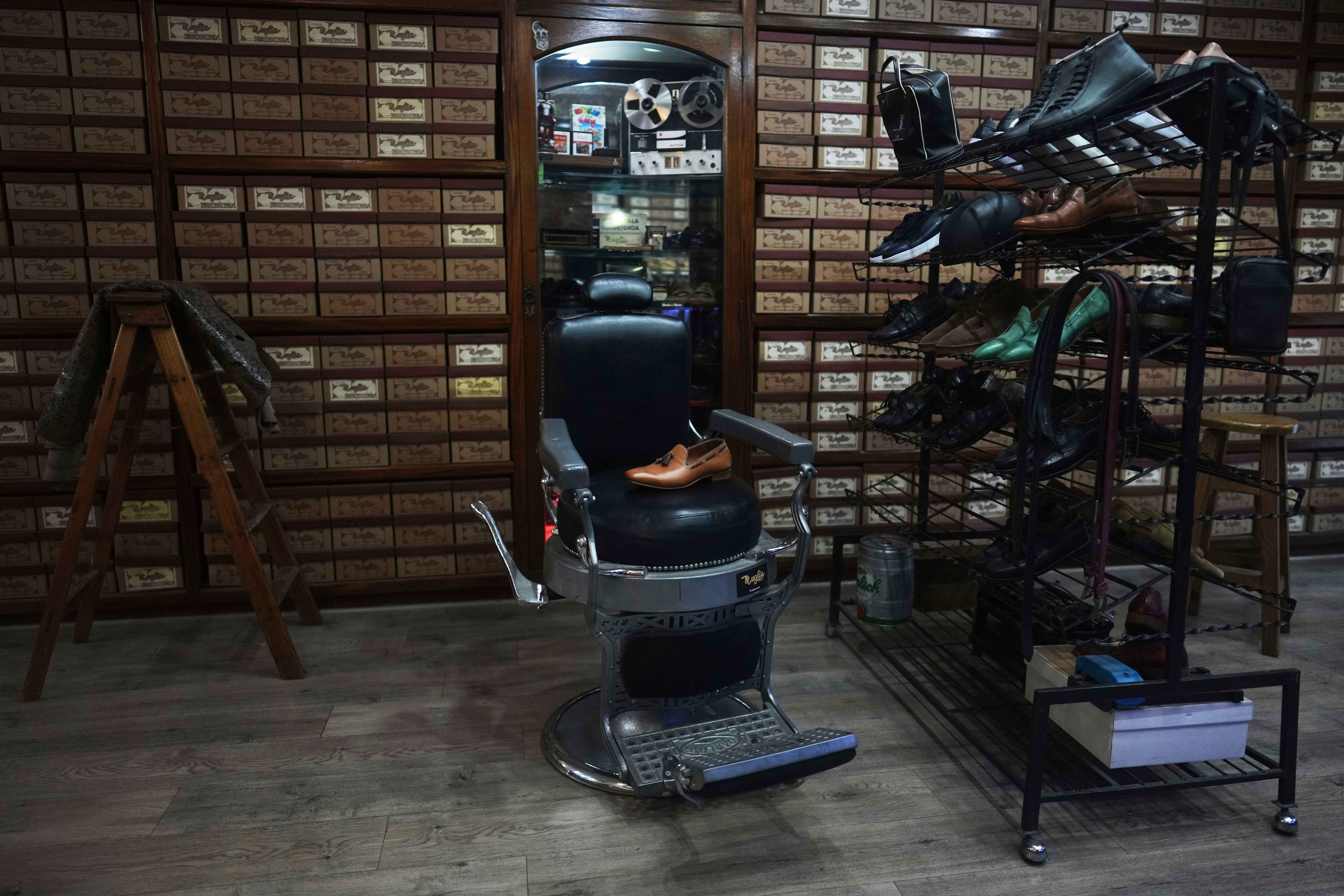 Argentina Pope Shoemaker