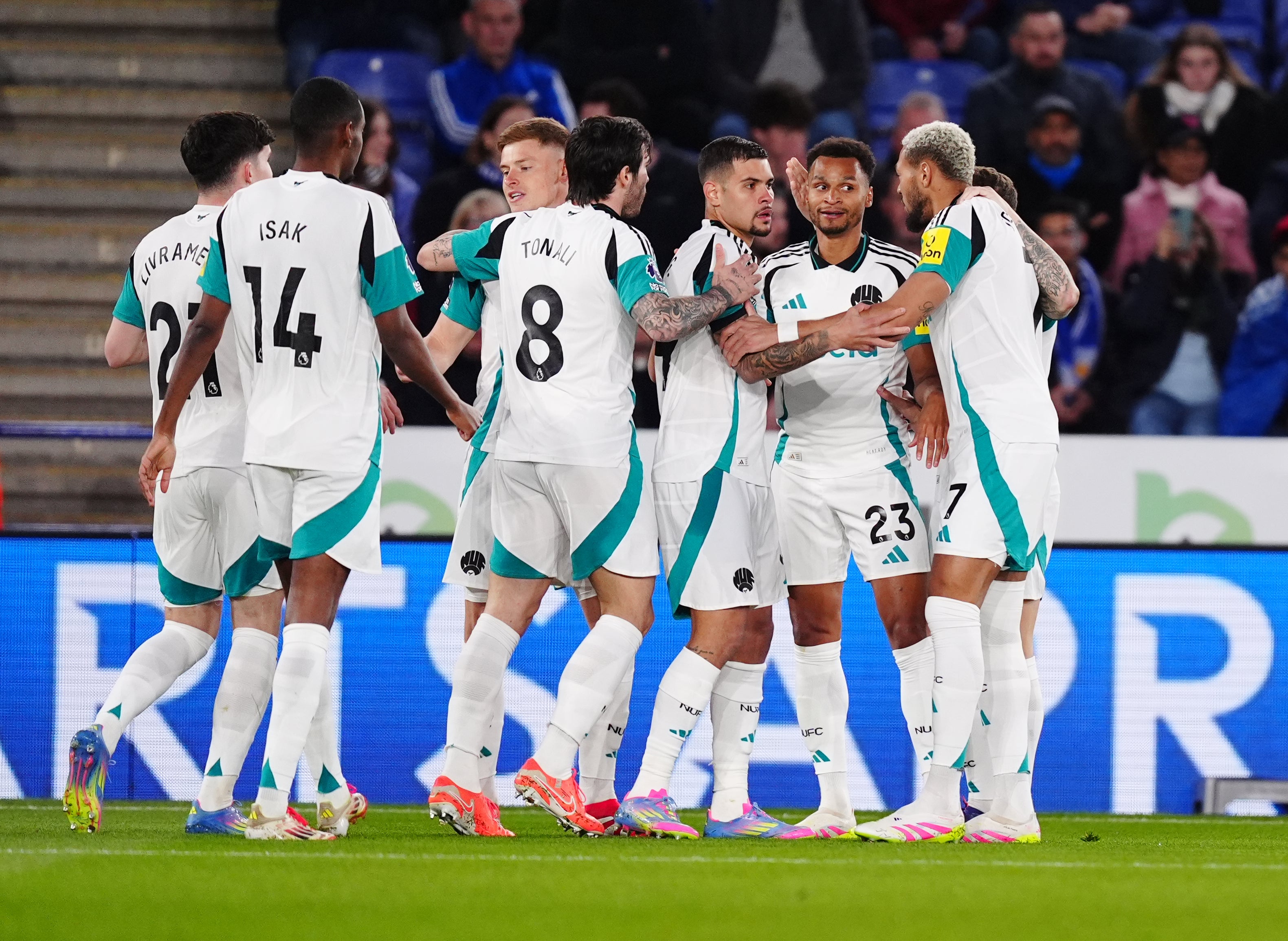 Howe's return comes just in time for Newcastle's crucial clash with relegation-threatened Ipswich Town on Saturday