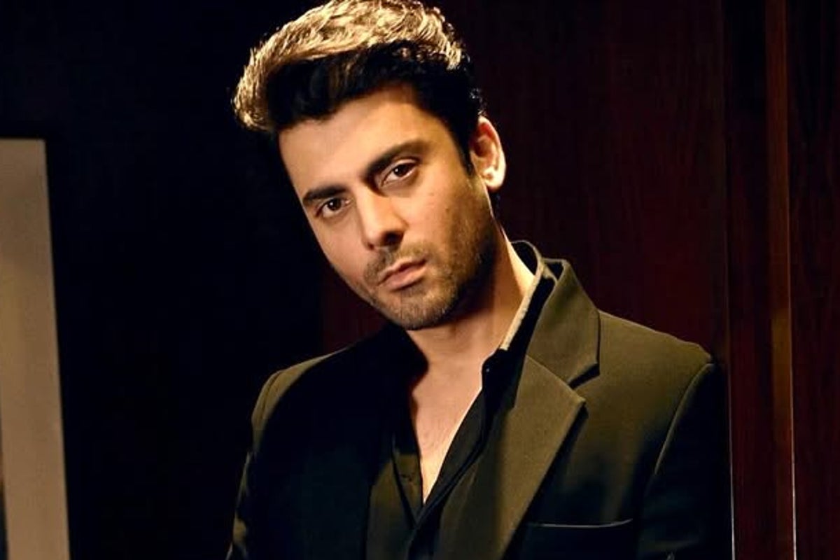 Image for article Pakistani star facing film boycott in India says deeply saddened after Kashmir terror attack