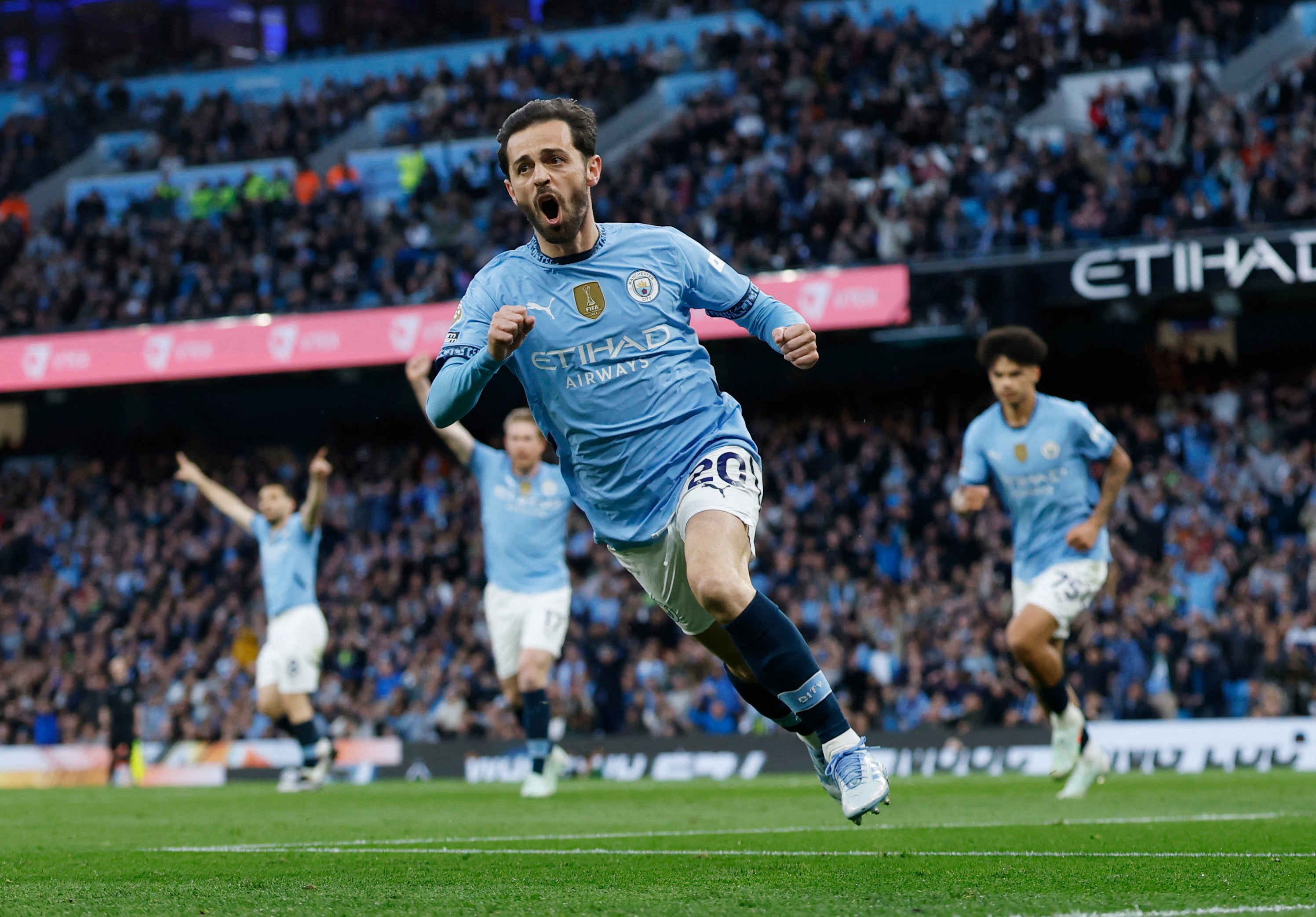 MAN CITY může vyloučit „zklamání“ špatné sezóny s vítězstvím FA Cupu říká Bernardo Silva