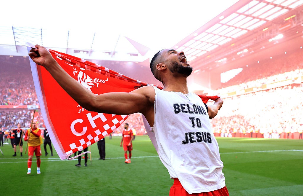 Cody Gakpo unveiled a ‘I belong to Jesus’ t-shirt at Anfield