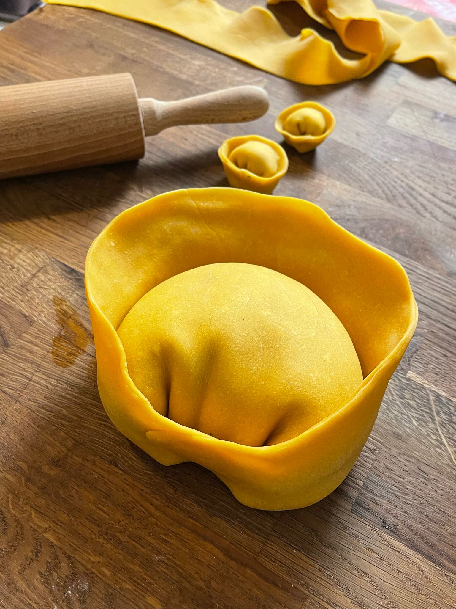 A large tortellini