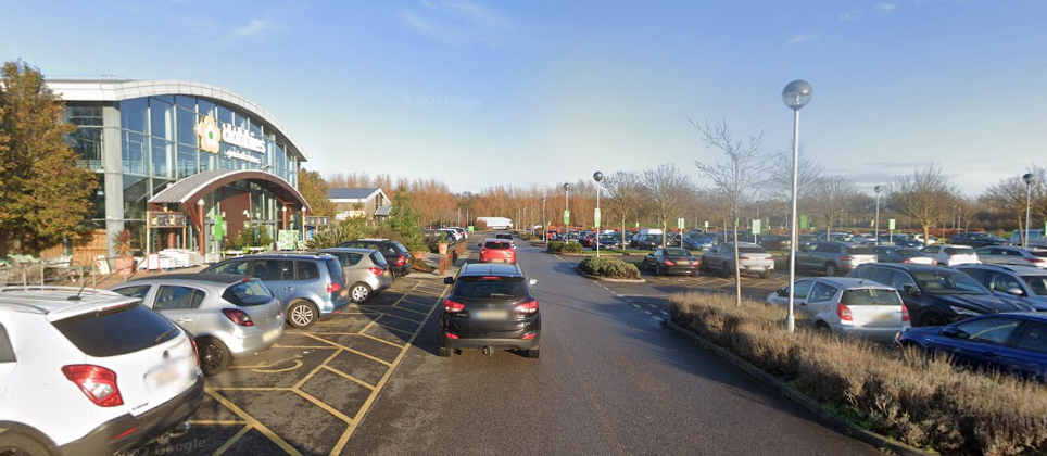 The German Shepherd and its owner then walked away from the scene through a nearby Dobbie’s garden centre car park.