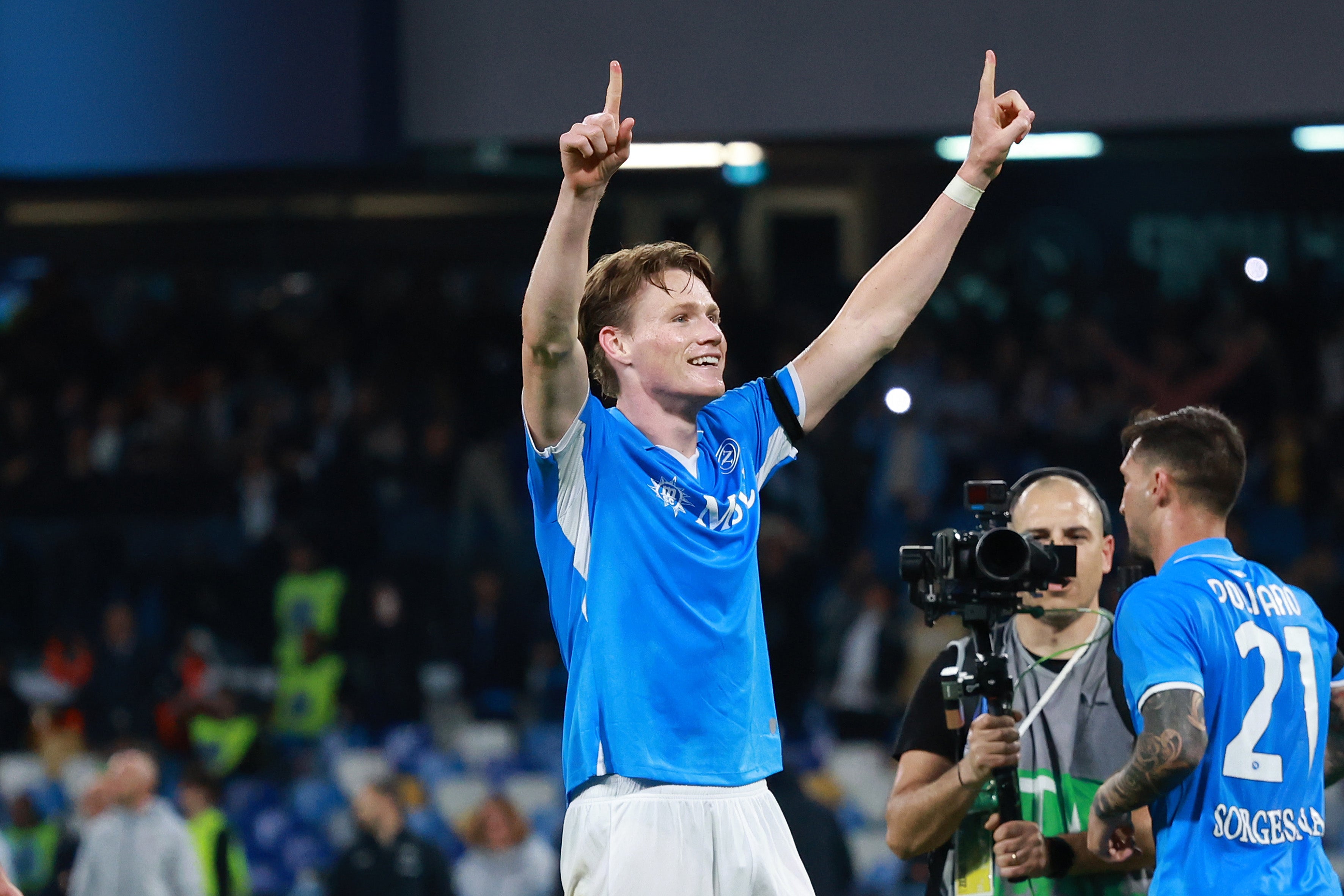 Scott McTominay hailed as ‘genius’ as Napoli seize control of Serie A title race
