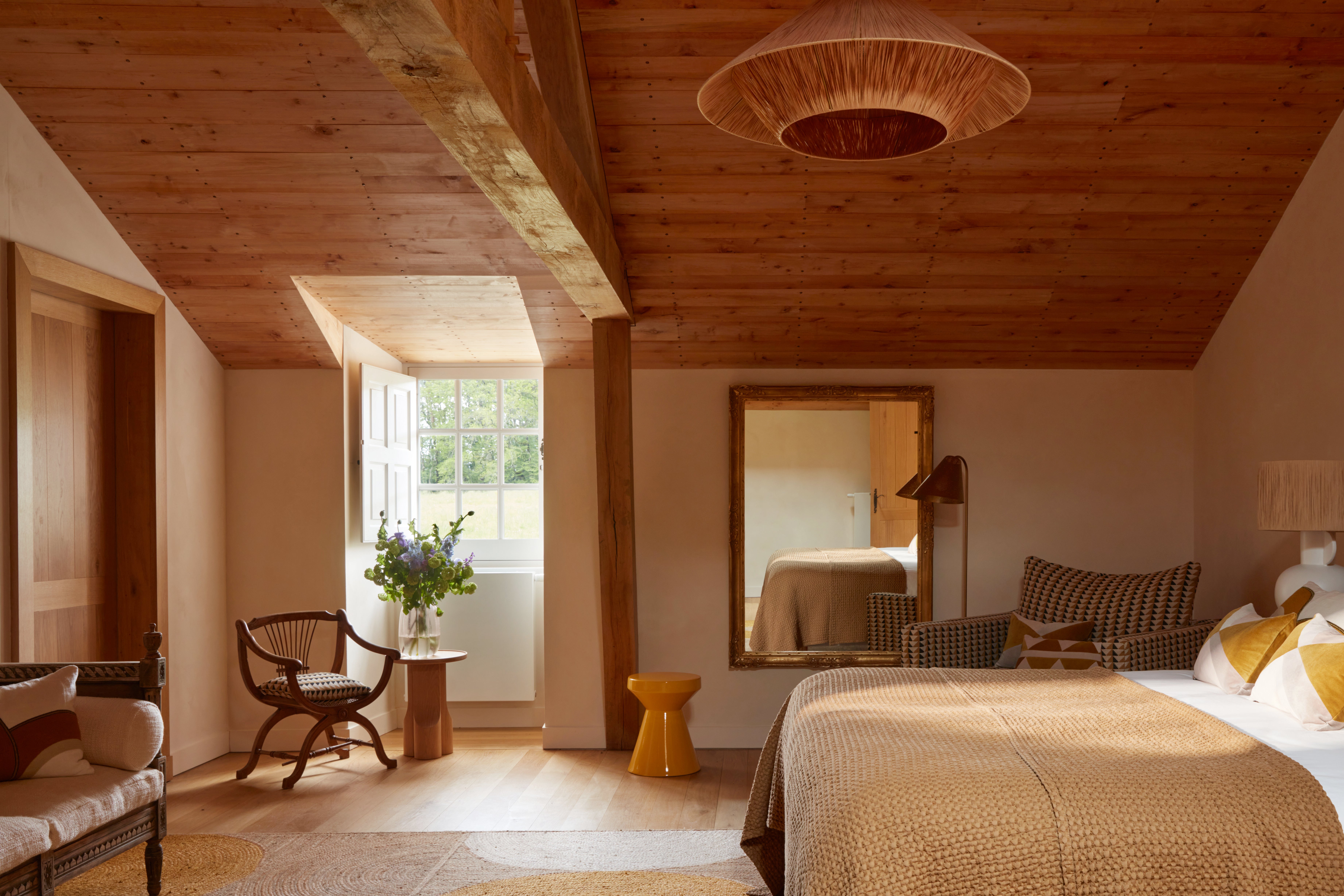 There are 11 beautifully appointed rooms at Château de Chanet in the Dordogne