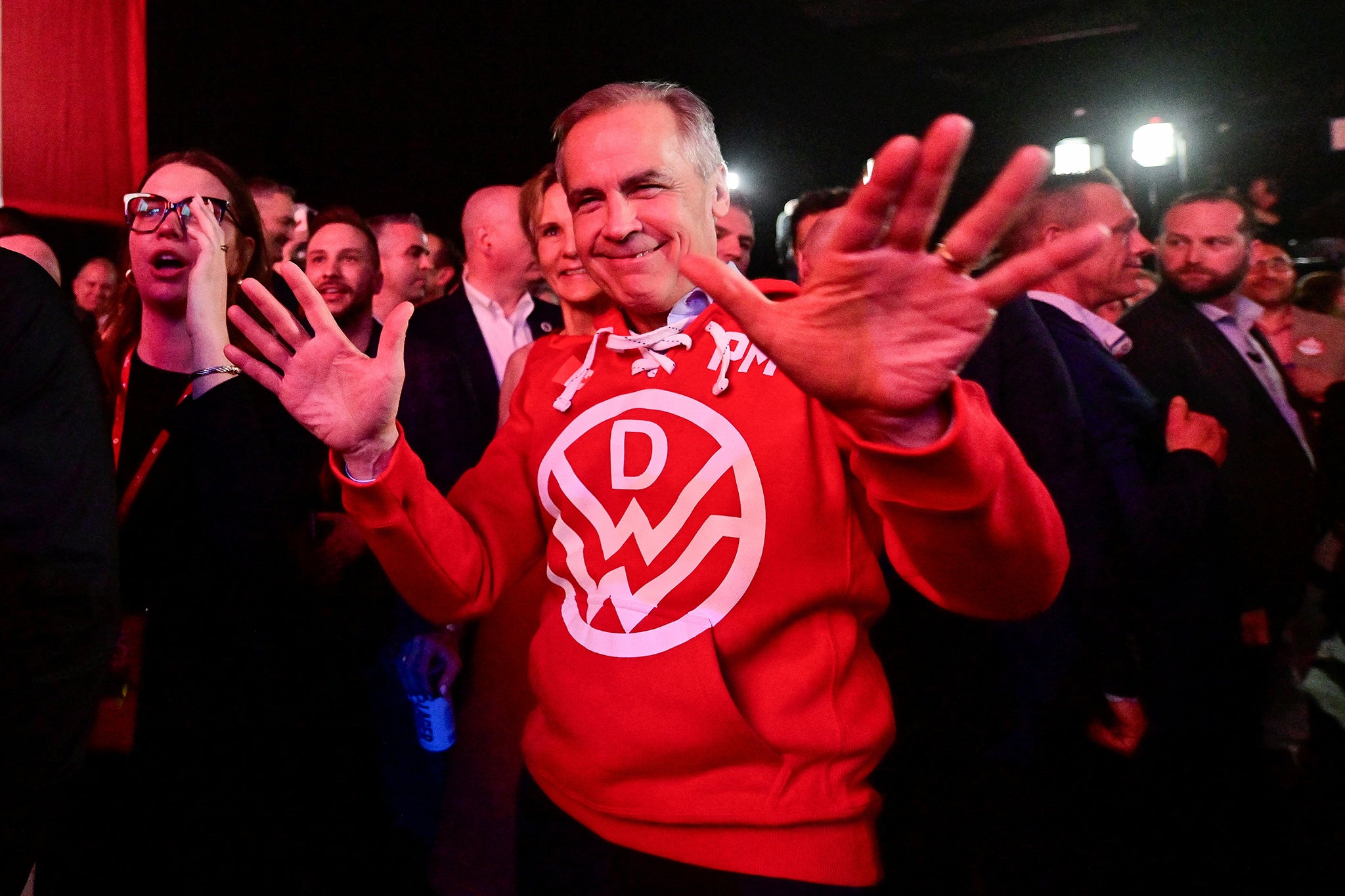 Carney looks set to lead a minority government