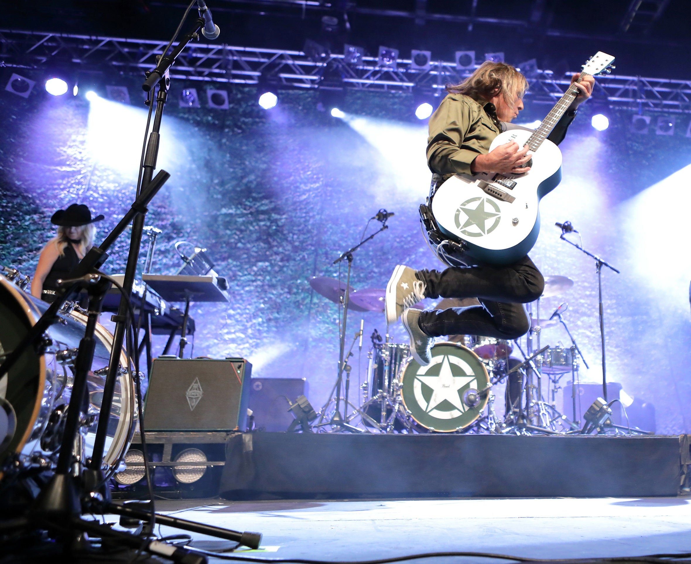 Mike Peters performing with The Alarm