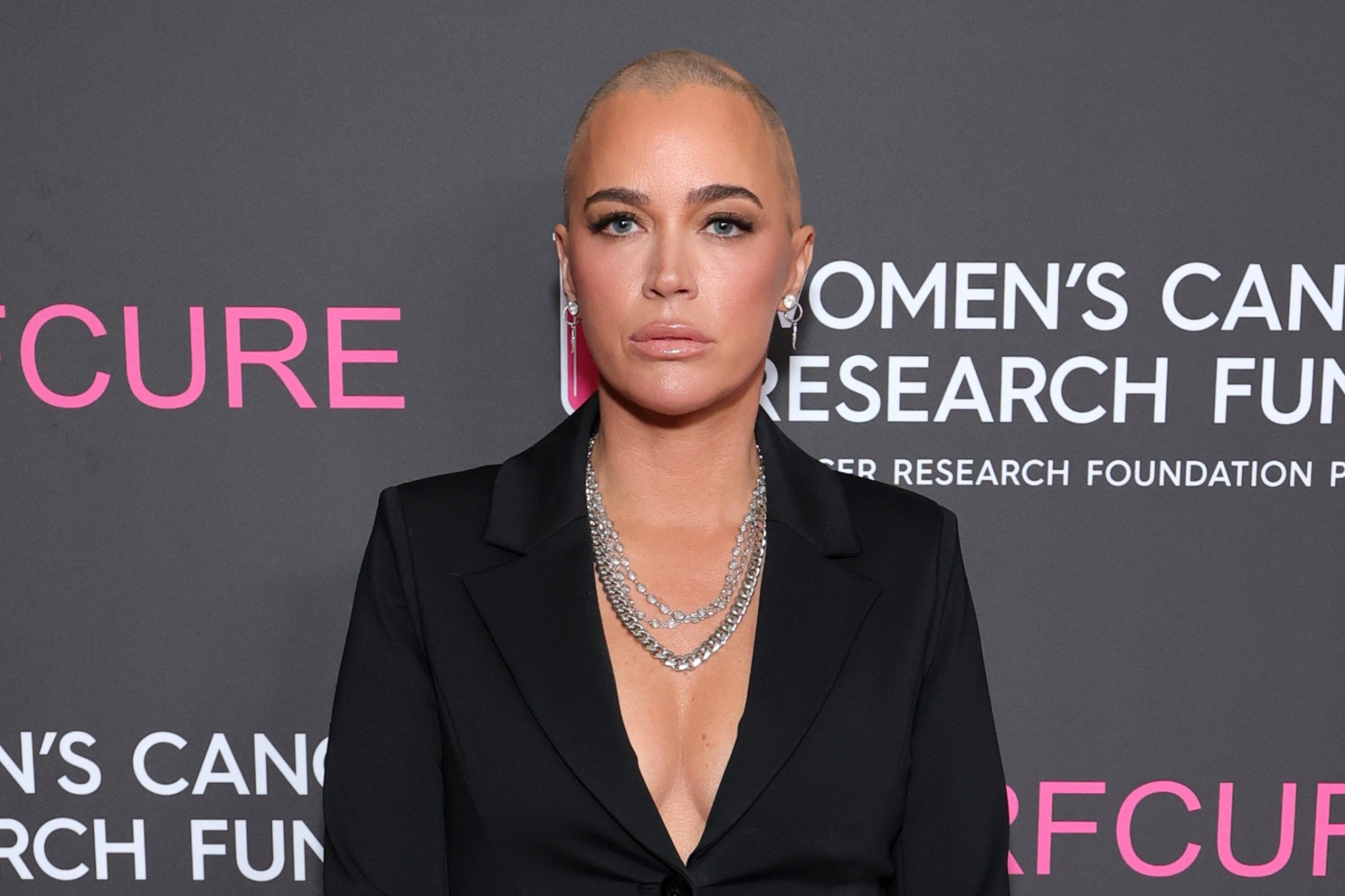 Teddi Mellencamp stepped out and exposed her brain surgery scars on the red carpet at the Women’s Cancer Research Fund gala in Beverly Hills on April 28