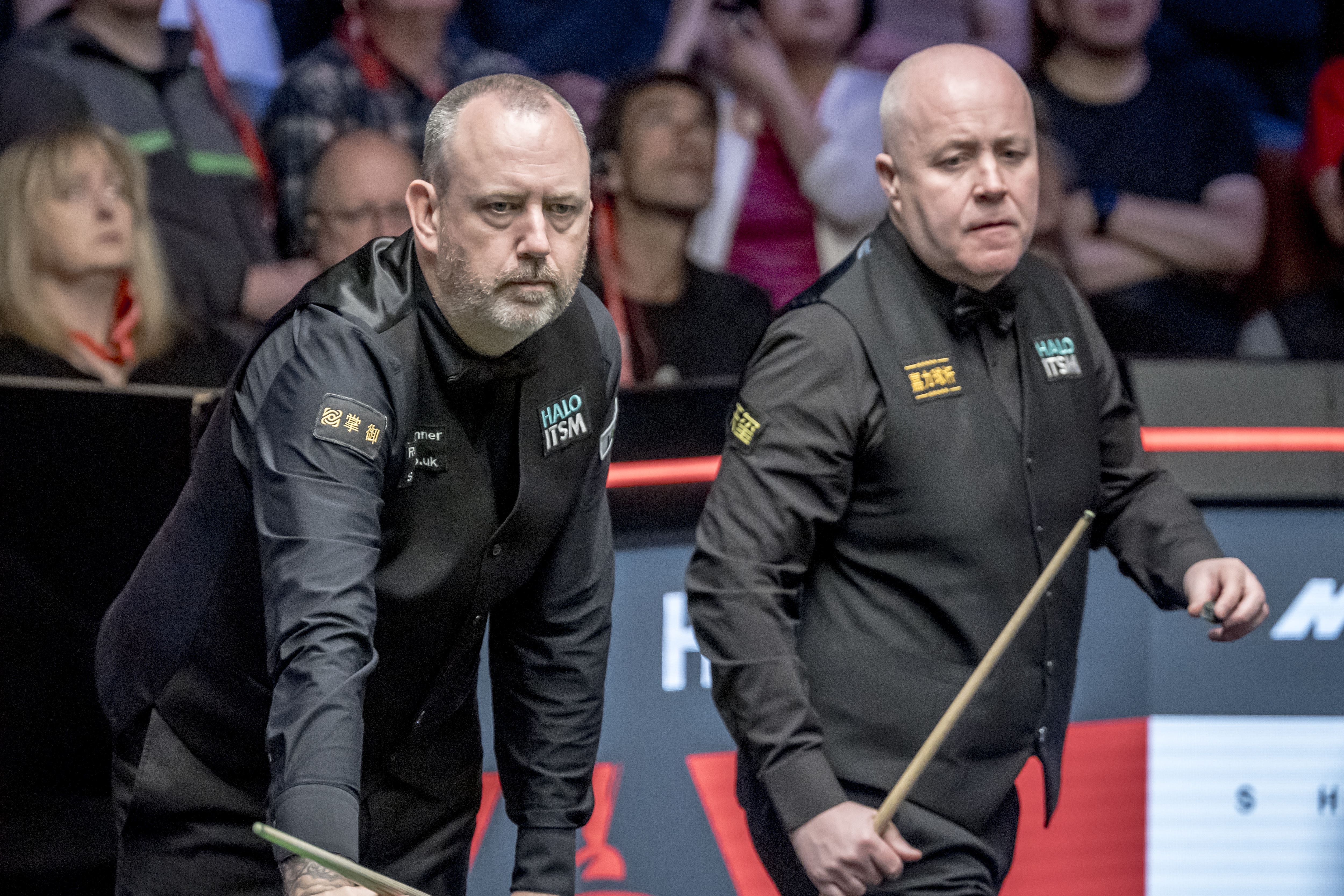 John Higgins (right) established an early lead over Mark Williams (left) (Danny Lawson/PA)