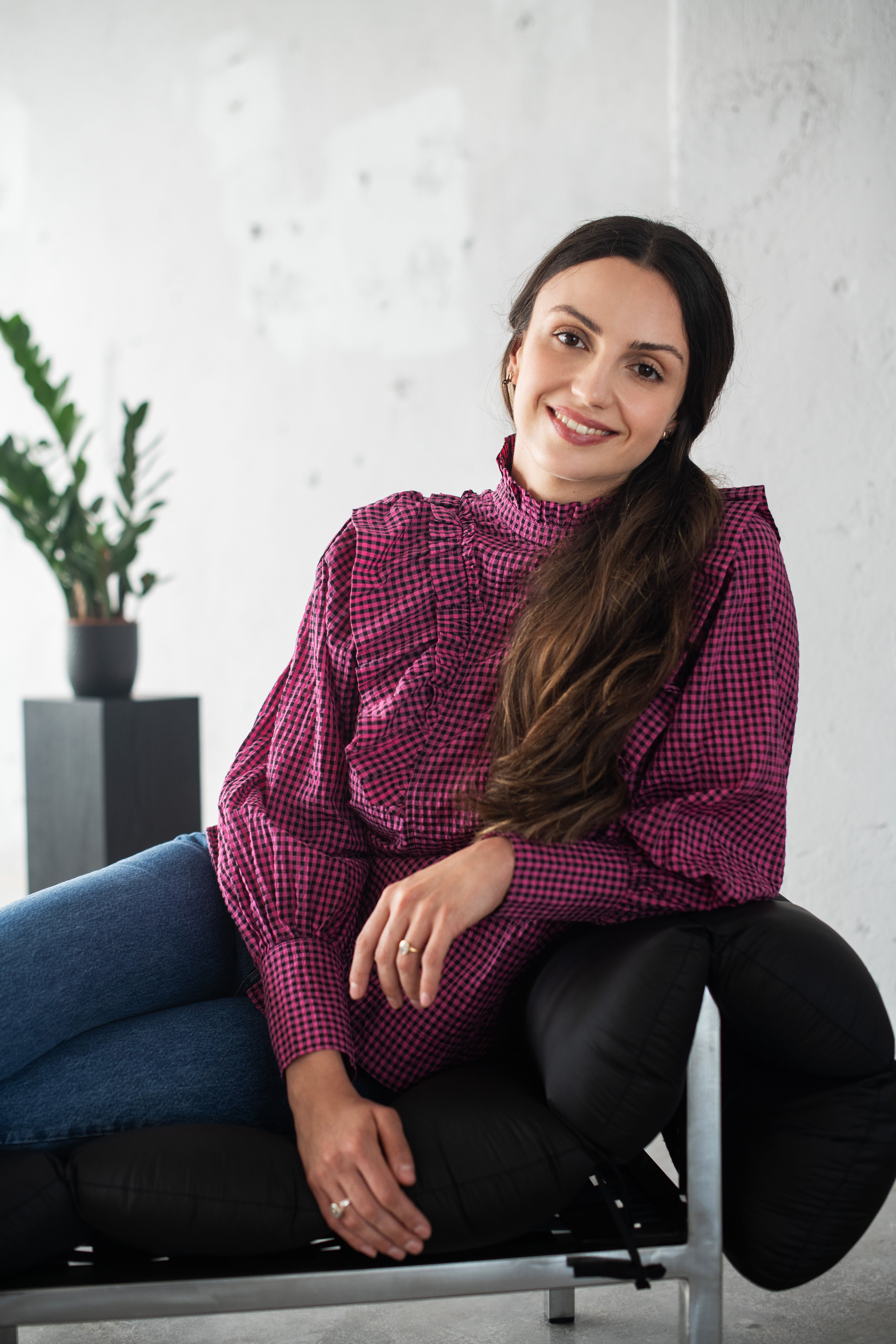 Valentina has continued to experience cysts and menstrual pain