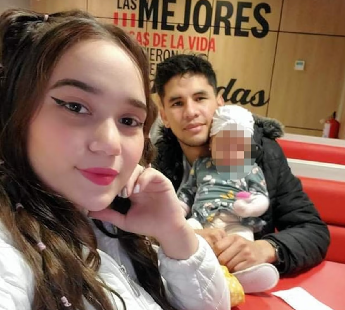 Yorely Bernal Inciarte and Maiker Espinoza Escalona with their two-year-old daughter Maikelys Antonella Espinoza Bernal