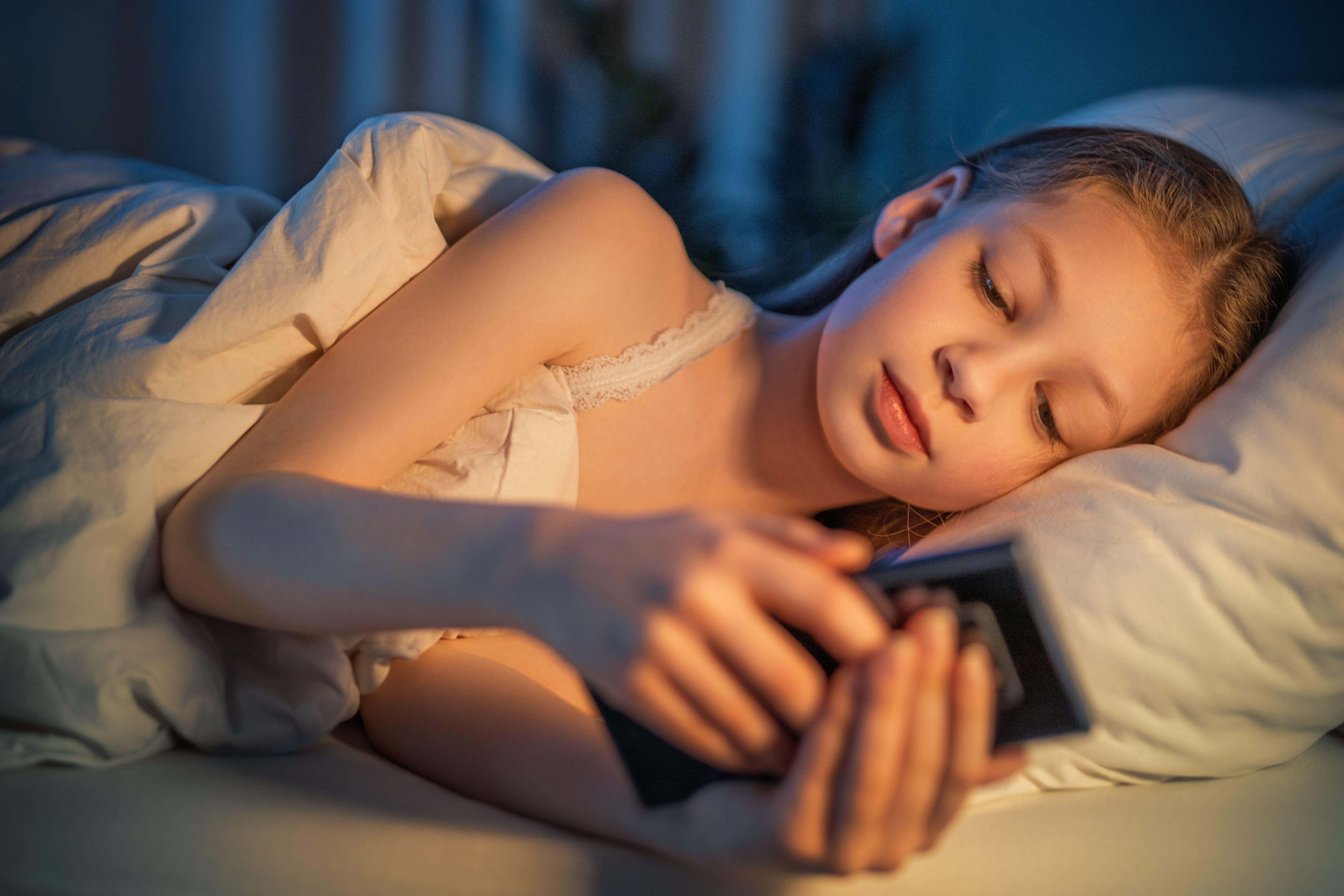 Excessive screen time has been linked with the inability of students to pay attention and think clearly