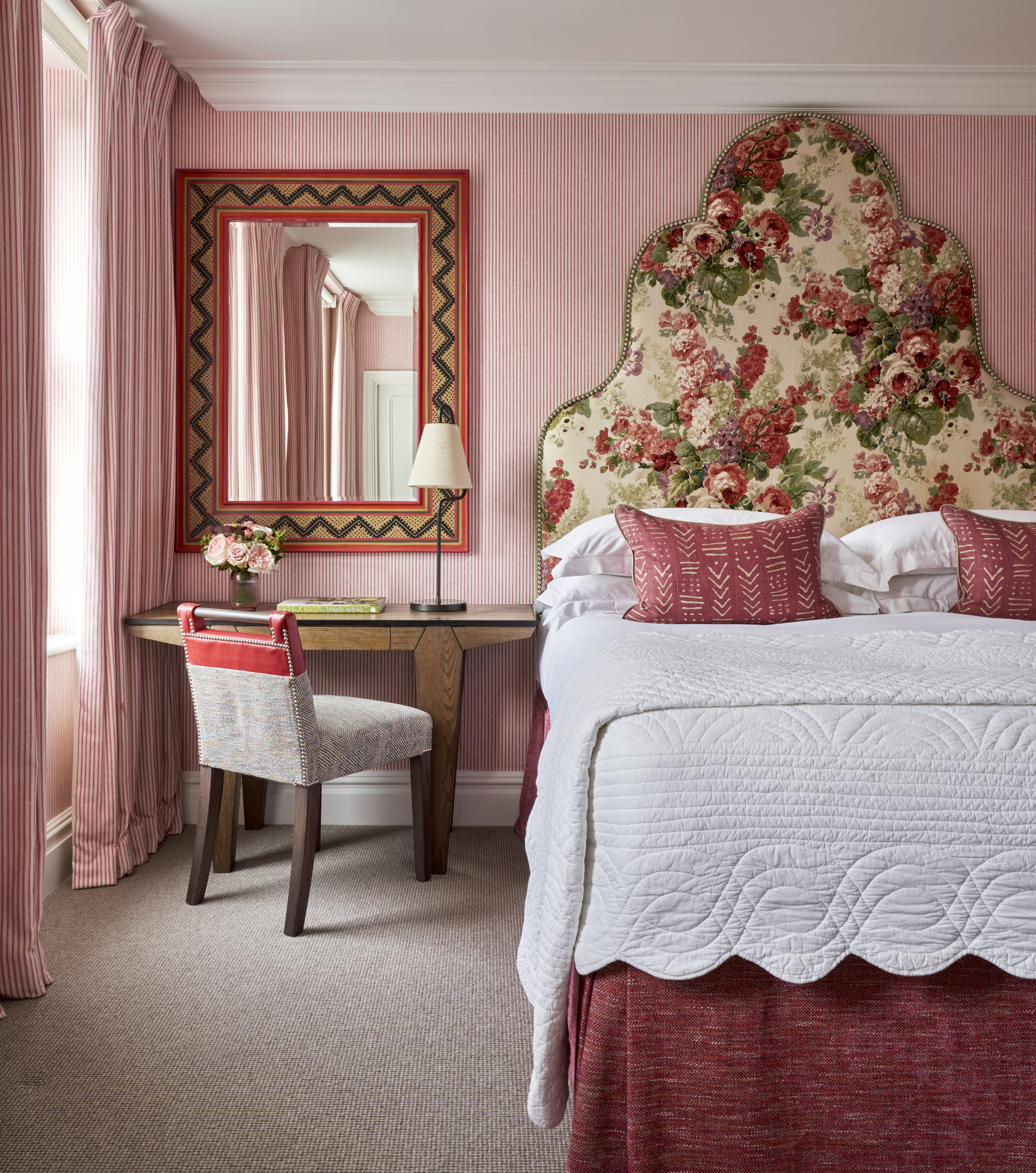 The rooms at Number Sixteen, South Kensington