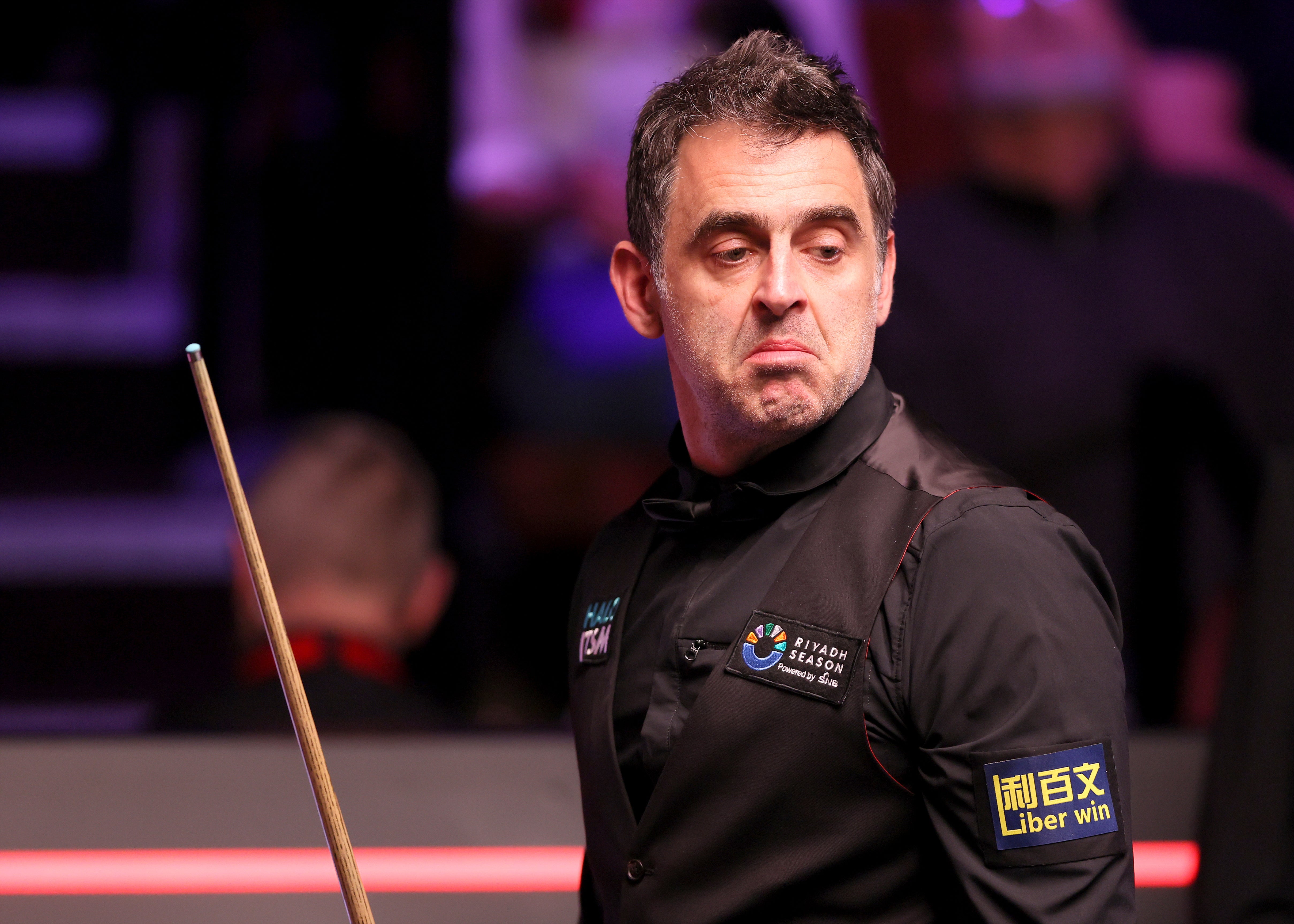 <p>Ronnie O'Sullivan in action at the World Snooker Championship</p>