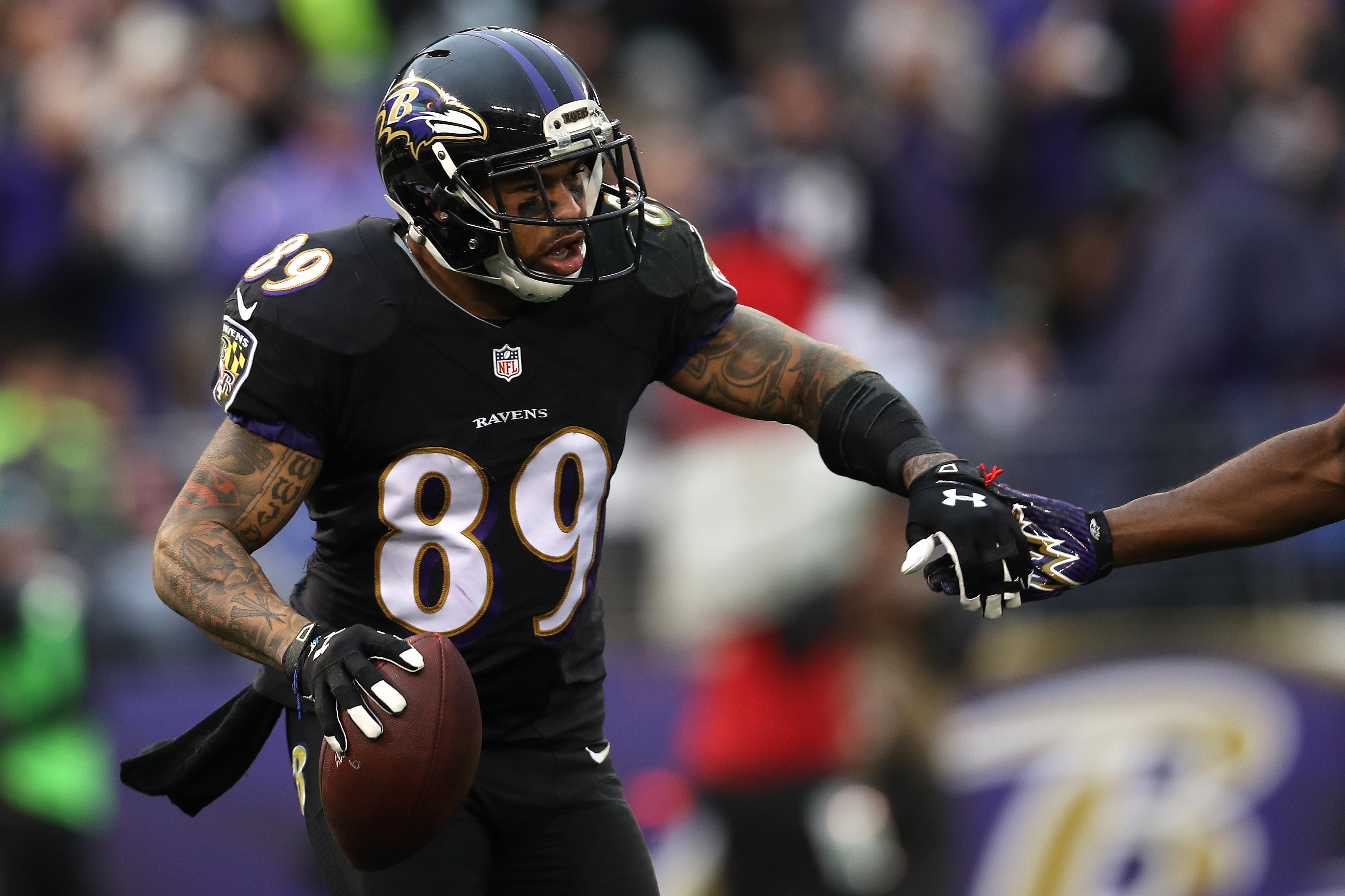 Antonio Martinez first exposed the alleged affair between his wife and Steve Smith in February