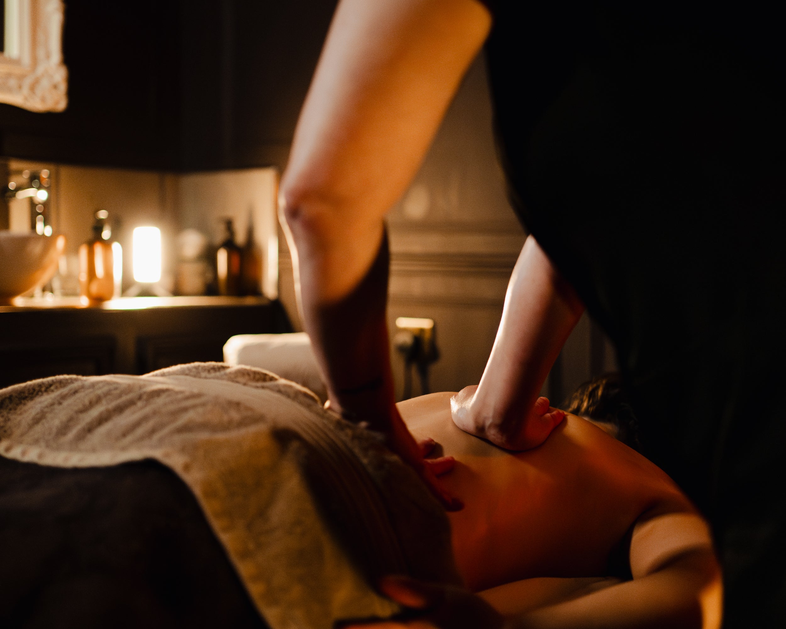 This family-run guest house is set within a 19th-century Victorian building overlooking Kelvingrove Park with excellent views across Glasgow