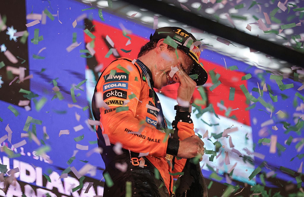 Oscar Piastri leads the standings