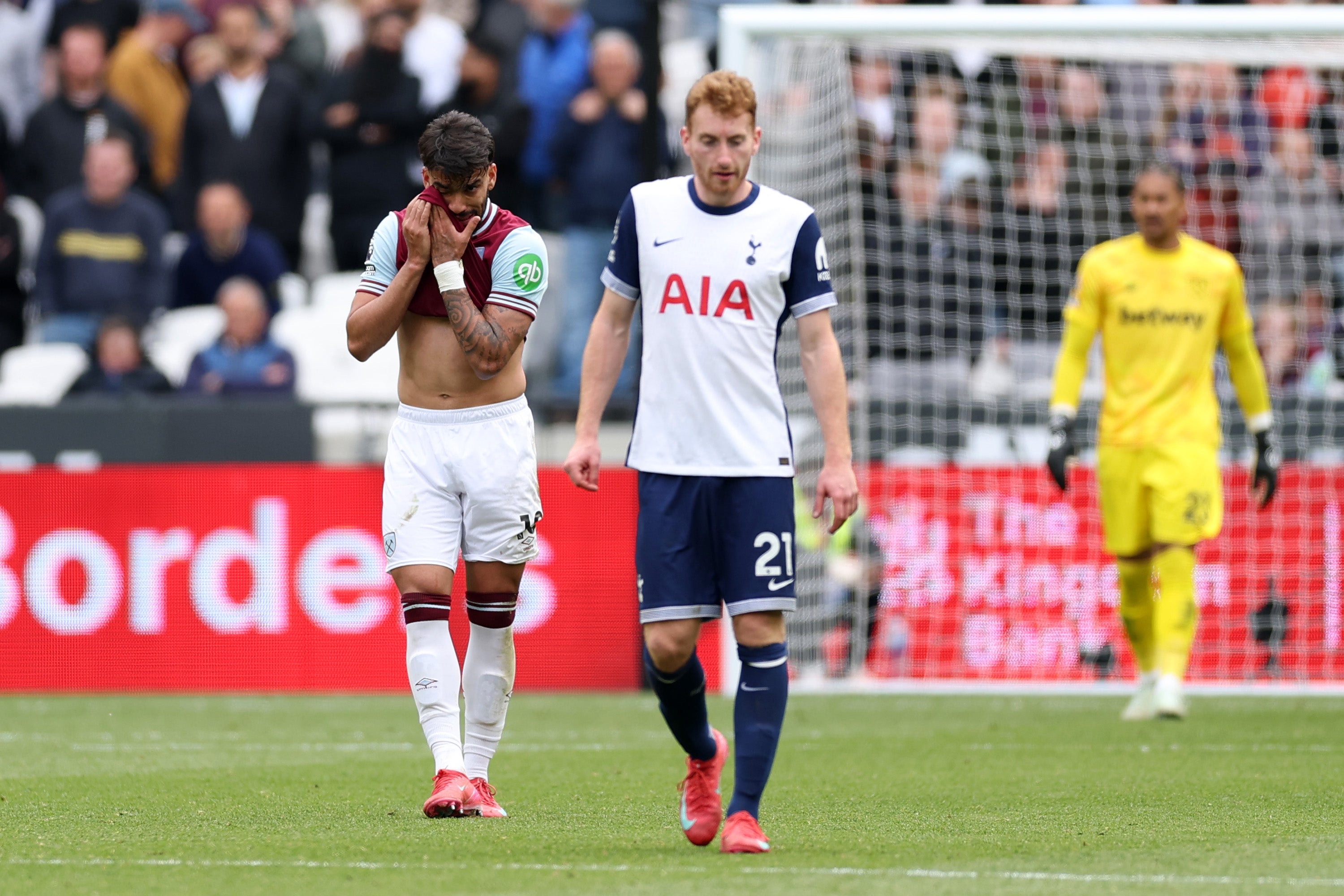 West Ham and Tottenham drew 1-1 at the London Stadium