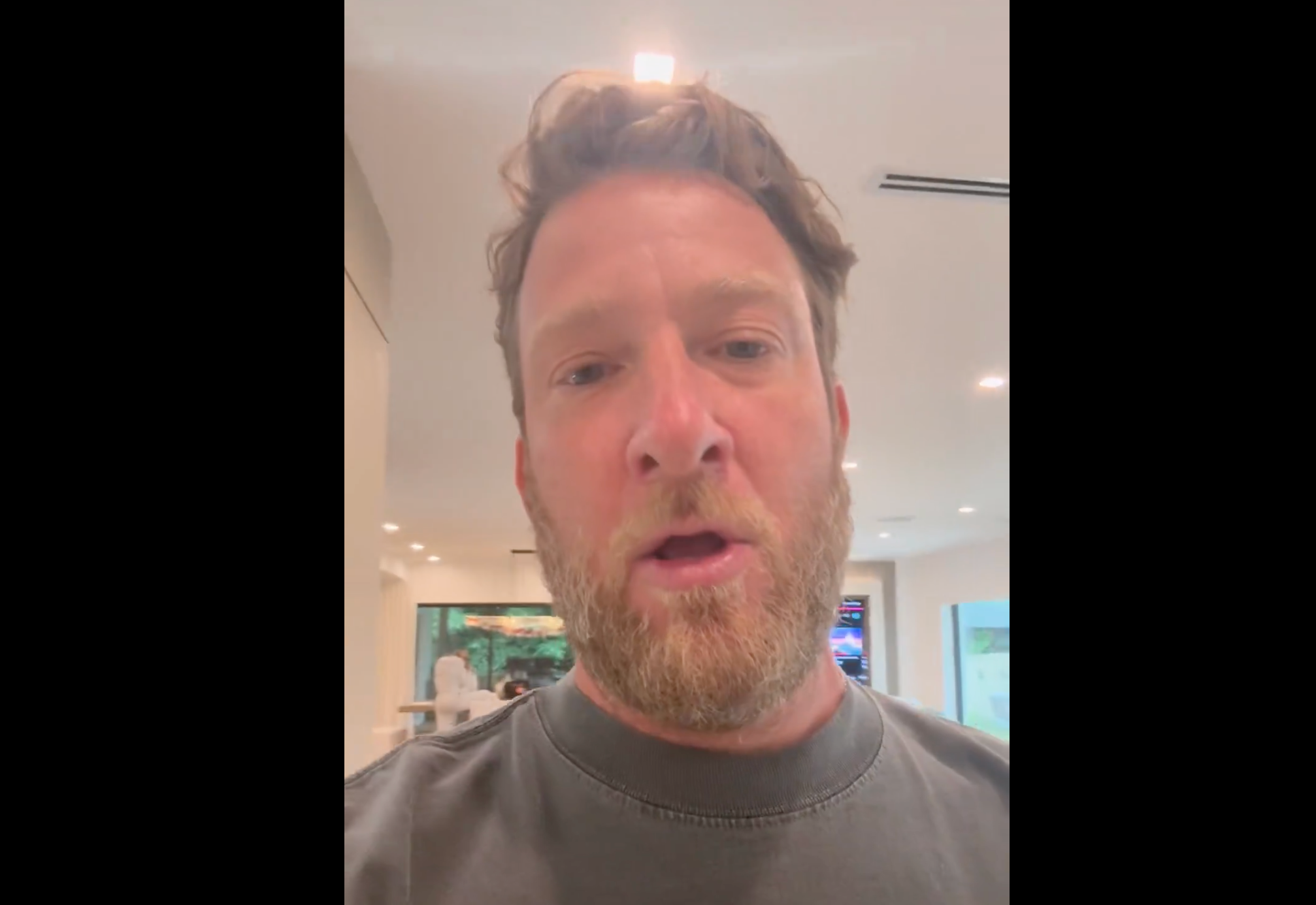 Portnoy posted two videos to X on Sunday in which he described the incident and said he was 'hunting down' those responsible. He later confirmed he had spoken to all those involved and had reached a 'fair' solution