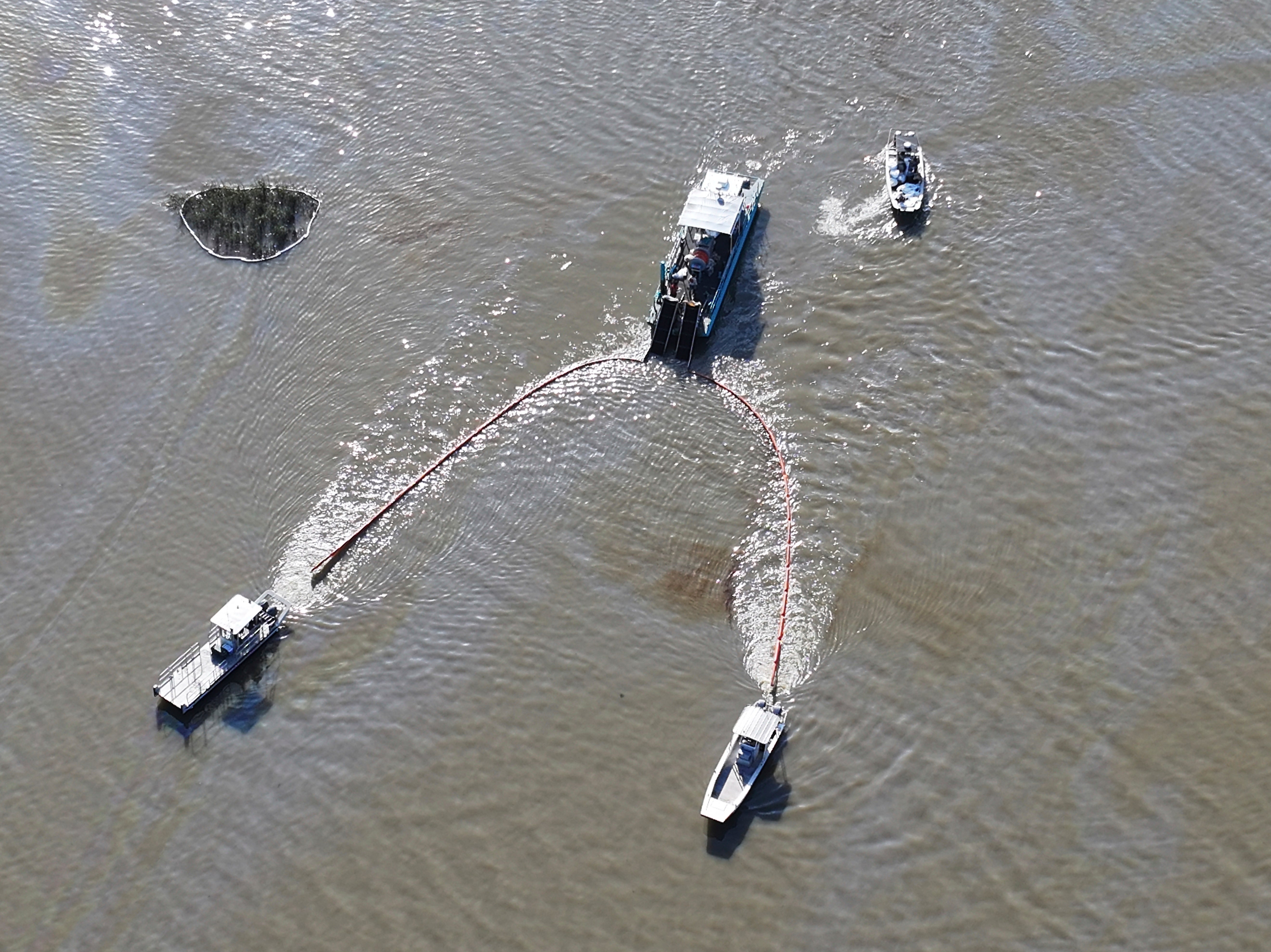 Louisiana Oil Spill Clean Up