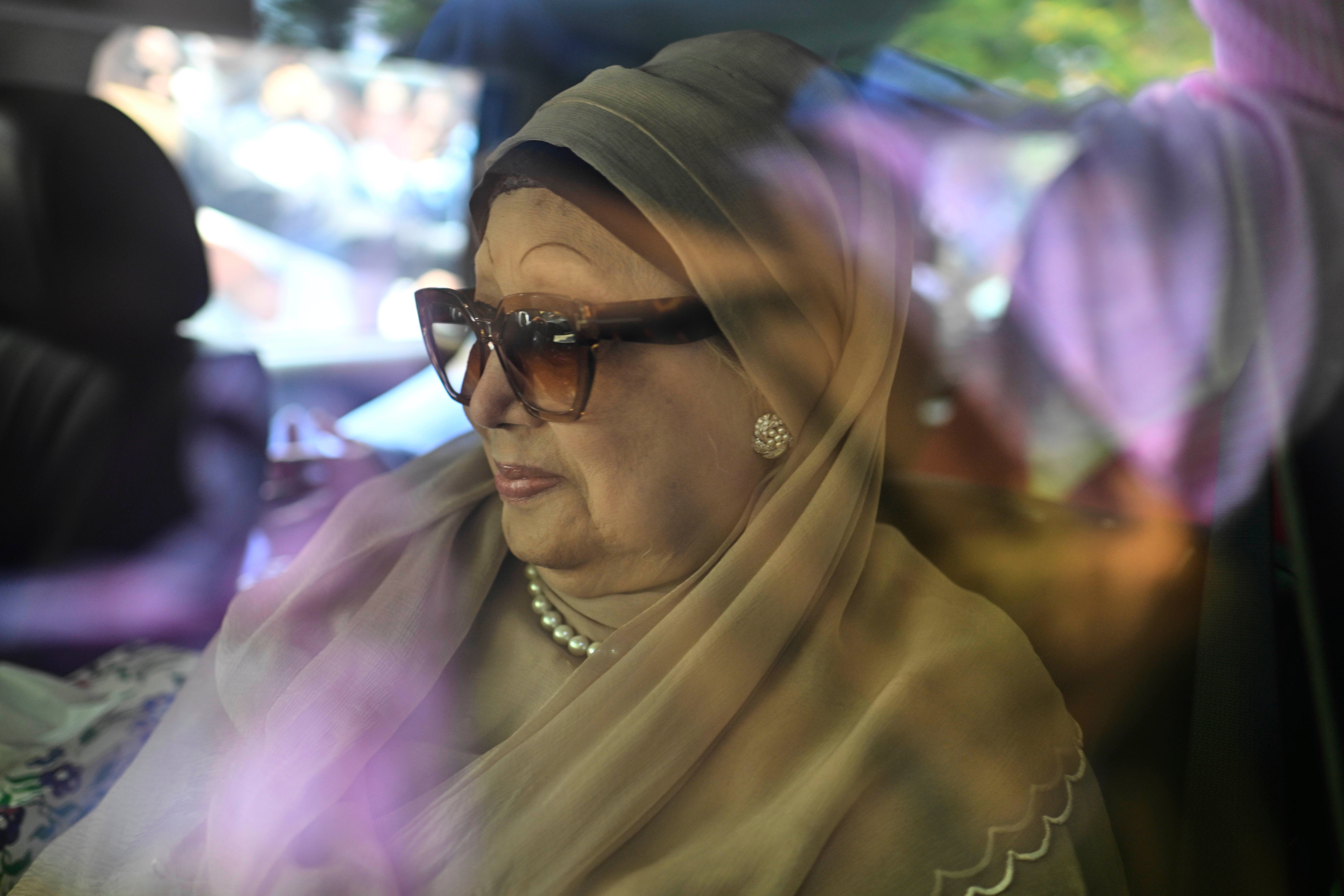 Khaleda Zia leaves the Dhaka airport after arriving from London on 6 May 2025
