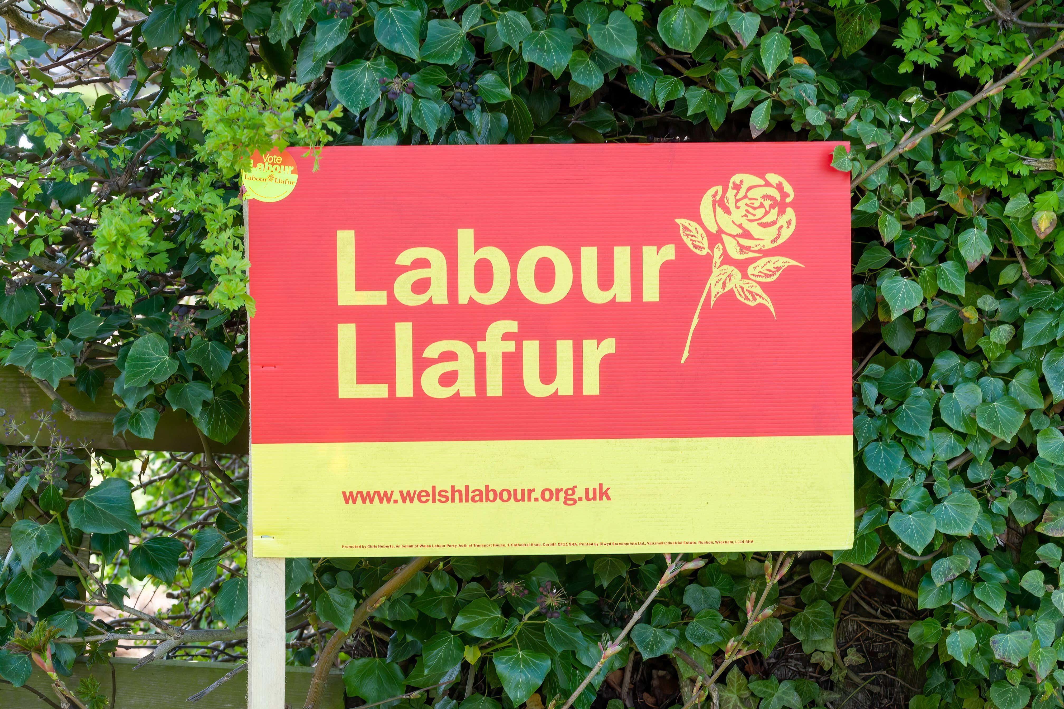 Welsh Labour sign (Alamy/PA)